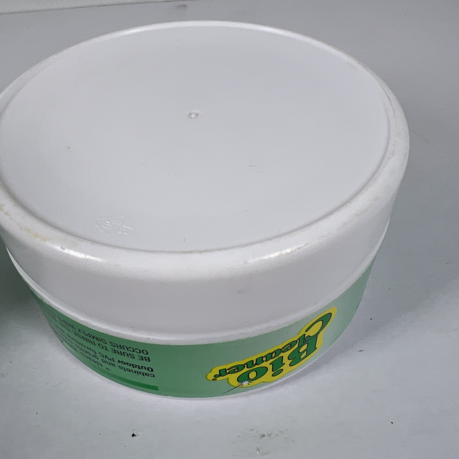 (2) Bio Cleaner All Natural Multi-Purpose Cleaner 10.5 oz w/ Sponge