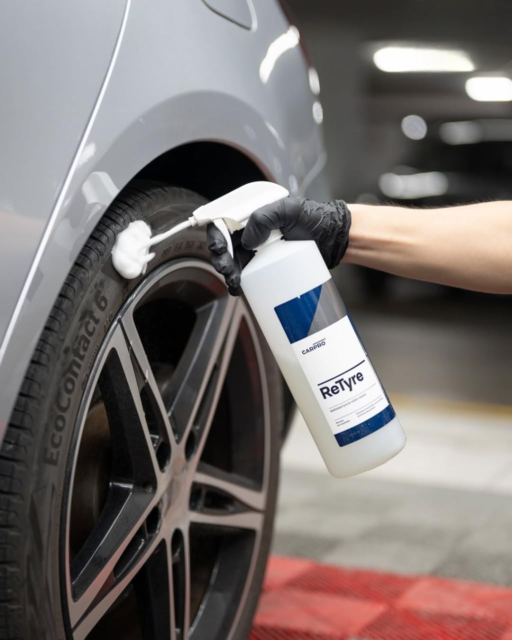Tire & Wheel Cleaner Spray for Car Detailing 1 Liter AllinOne Solution