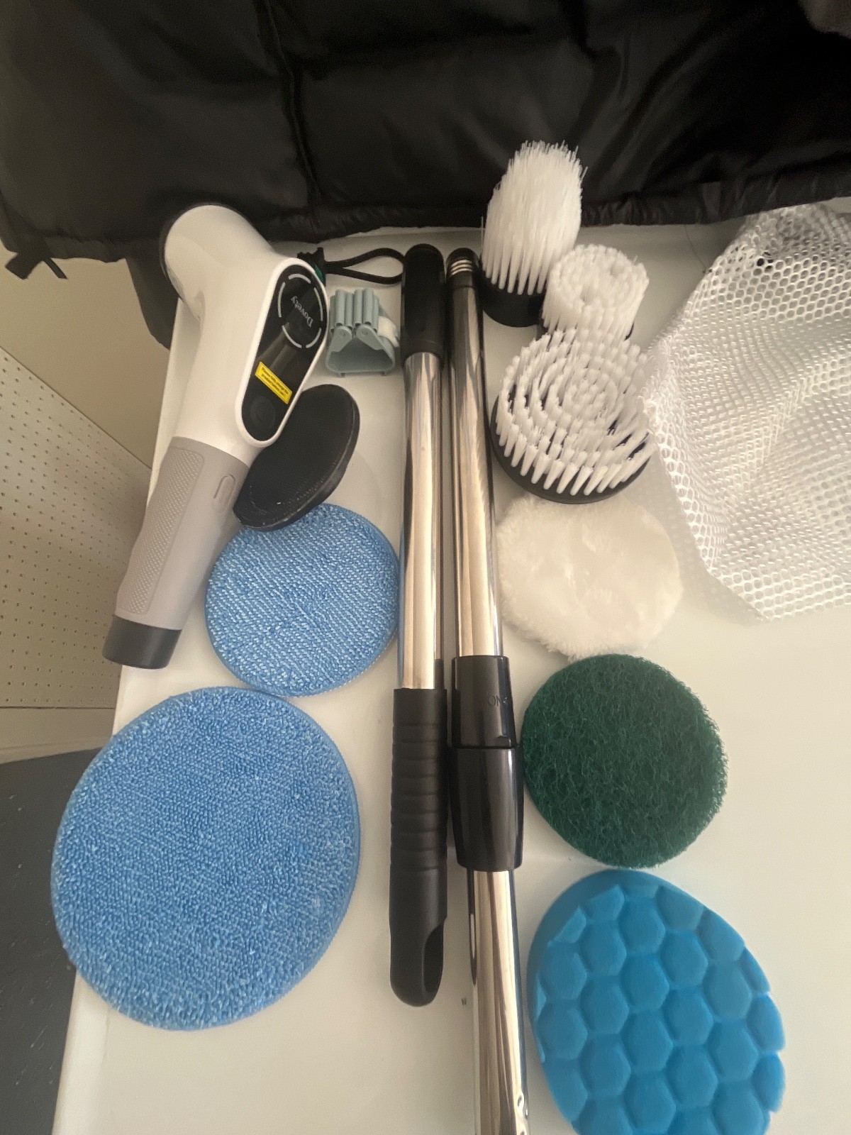 Sturdy Plastic Cleaning Supplies Caddy: Large Capacity Organizer for Your Home