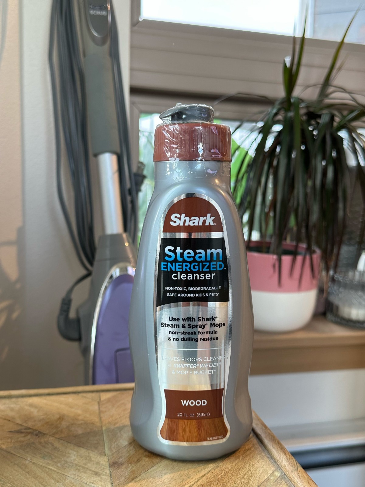 NEW Shark Steam Energized Wood Floor Cleanser Non Toxic No Streak Cleaner 20 oz