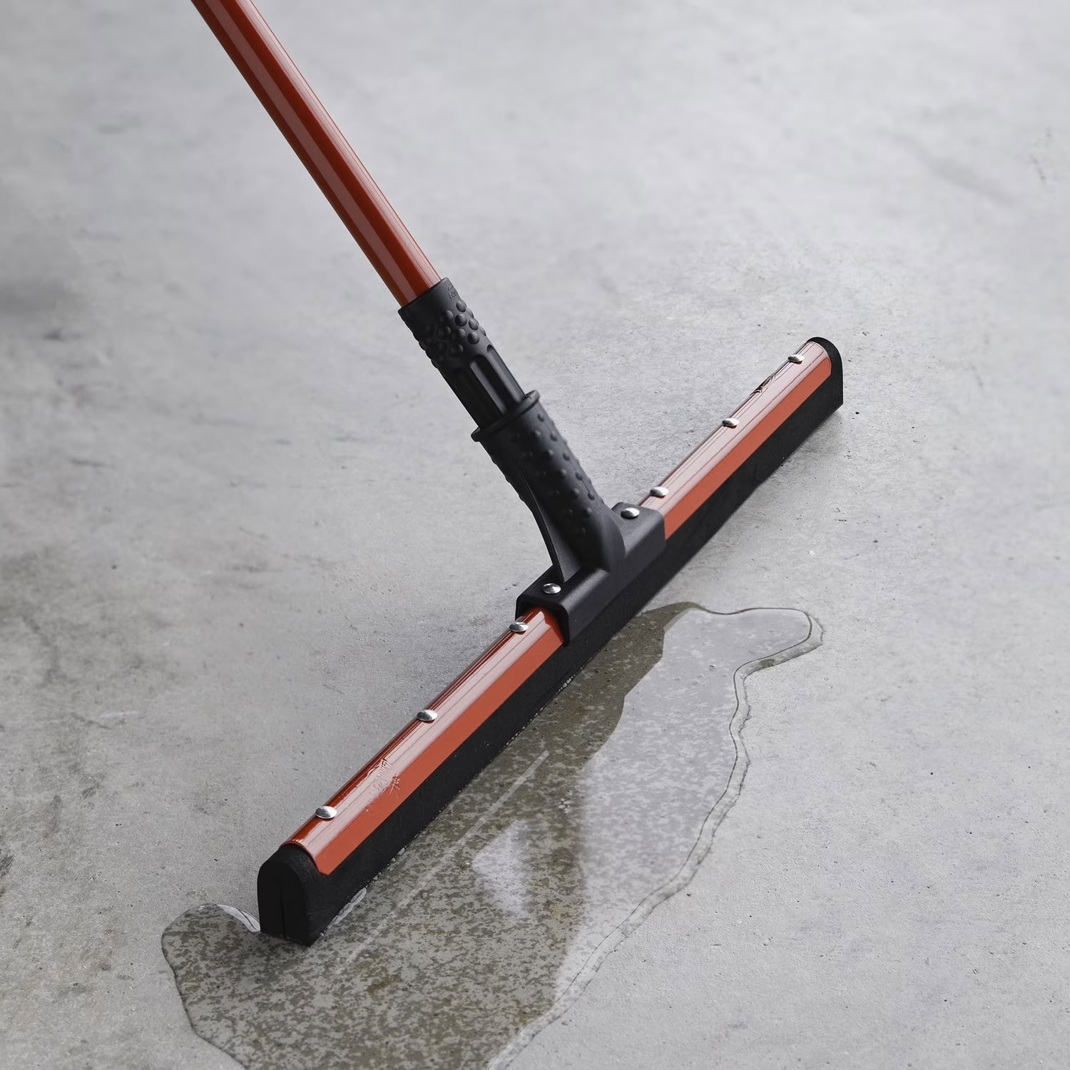 Libman High Power Commercial 20″ Rubber Flex Blade Floor Squeegee Red Steel
