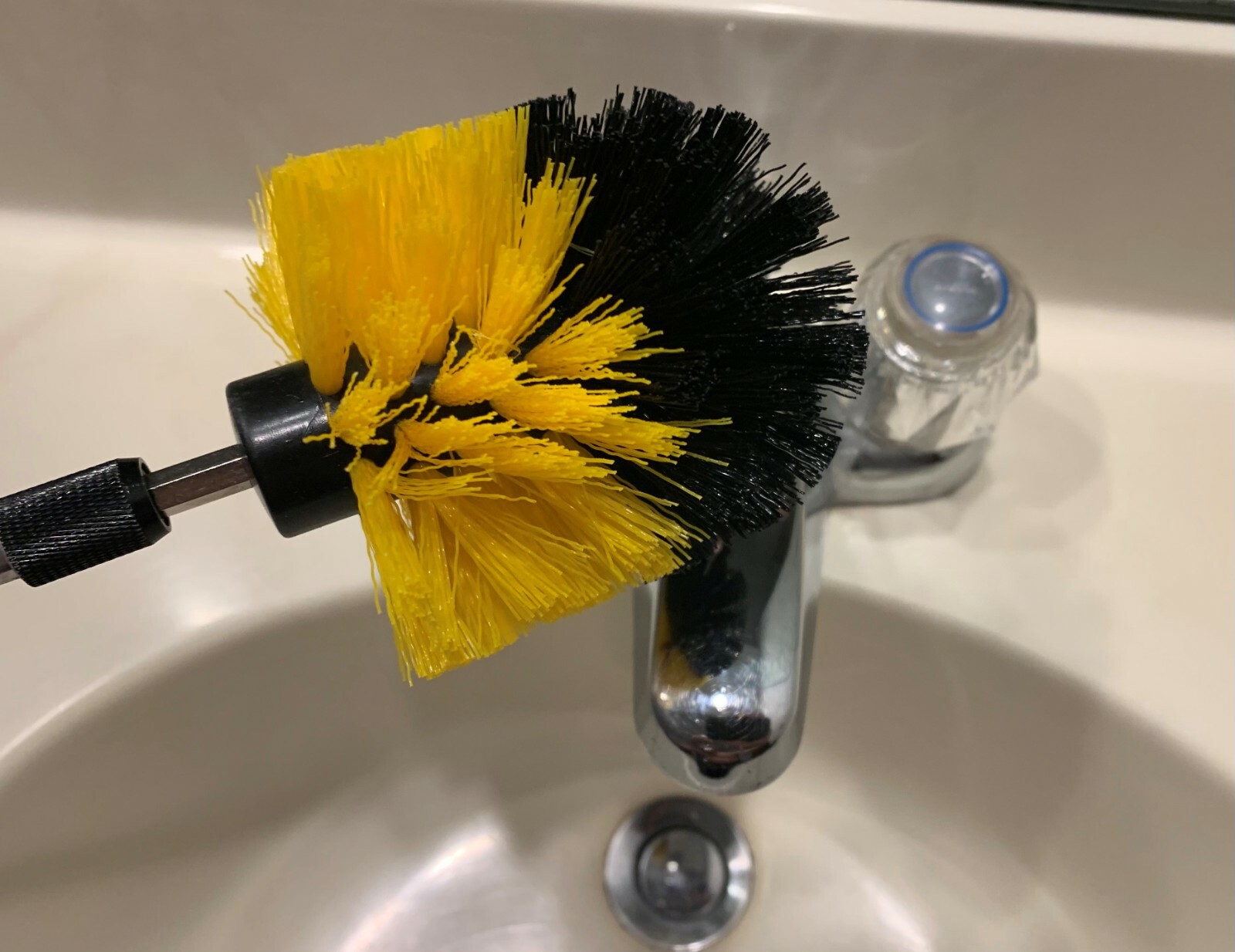 3 Piece – Diamond Shine Bathroom Cleaner & Toilet Drill Brush Combo w/extension