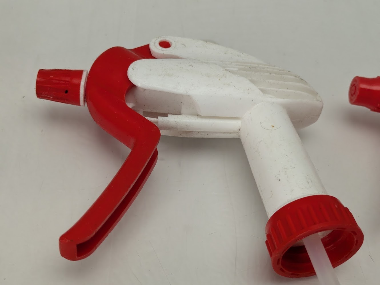 Pack of 17 Blue, Red, White Heavy Duty Trigger Sprayer Assorted Plastic Sprayer