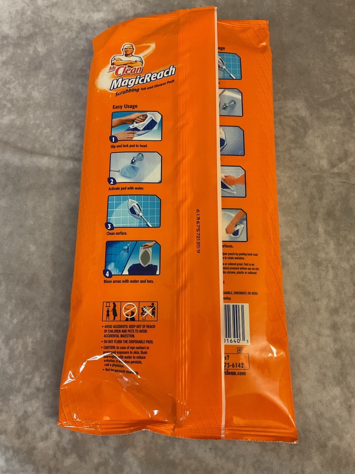MR. CLEAN MAGIC REACH SCRUBBING TUB & SHOWER REFILL PADS OPEN PACK OF 6 PADS
