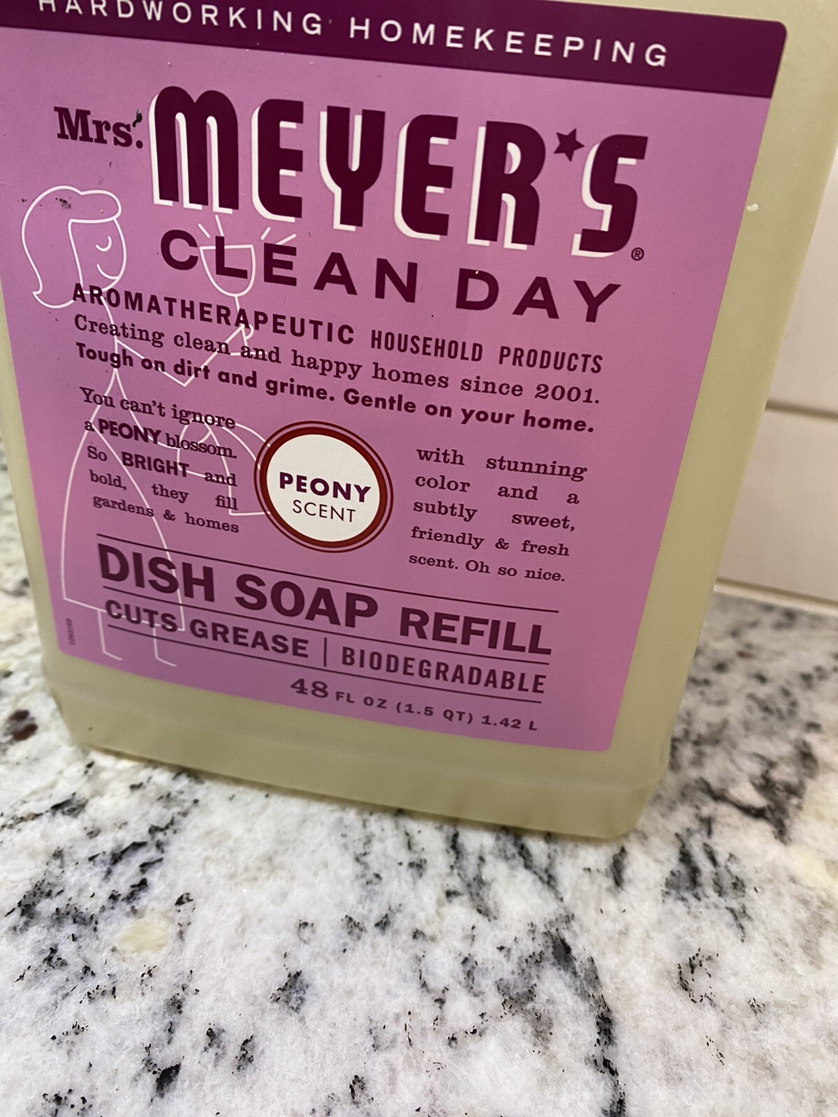 Mrs Meyer’s Peony Dish Soap Refill 48 fl. oz. Essential Oils Aloe Vera Extract