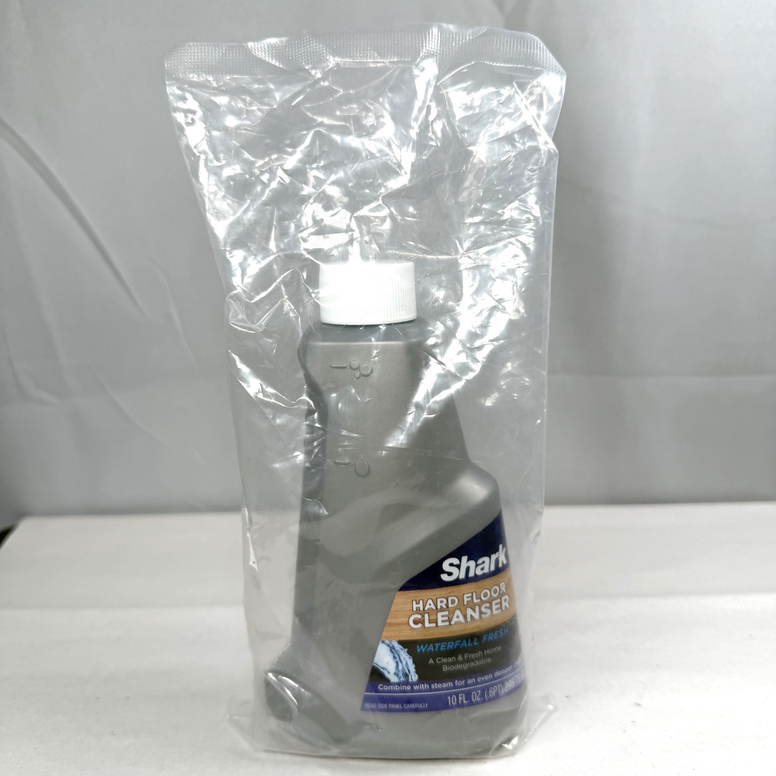 Shark Hard Floor Cleanser Waterfall Fresh 10 fl oz / New Sealed