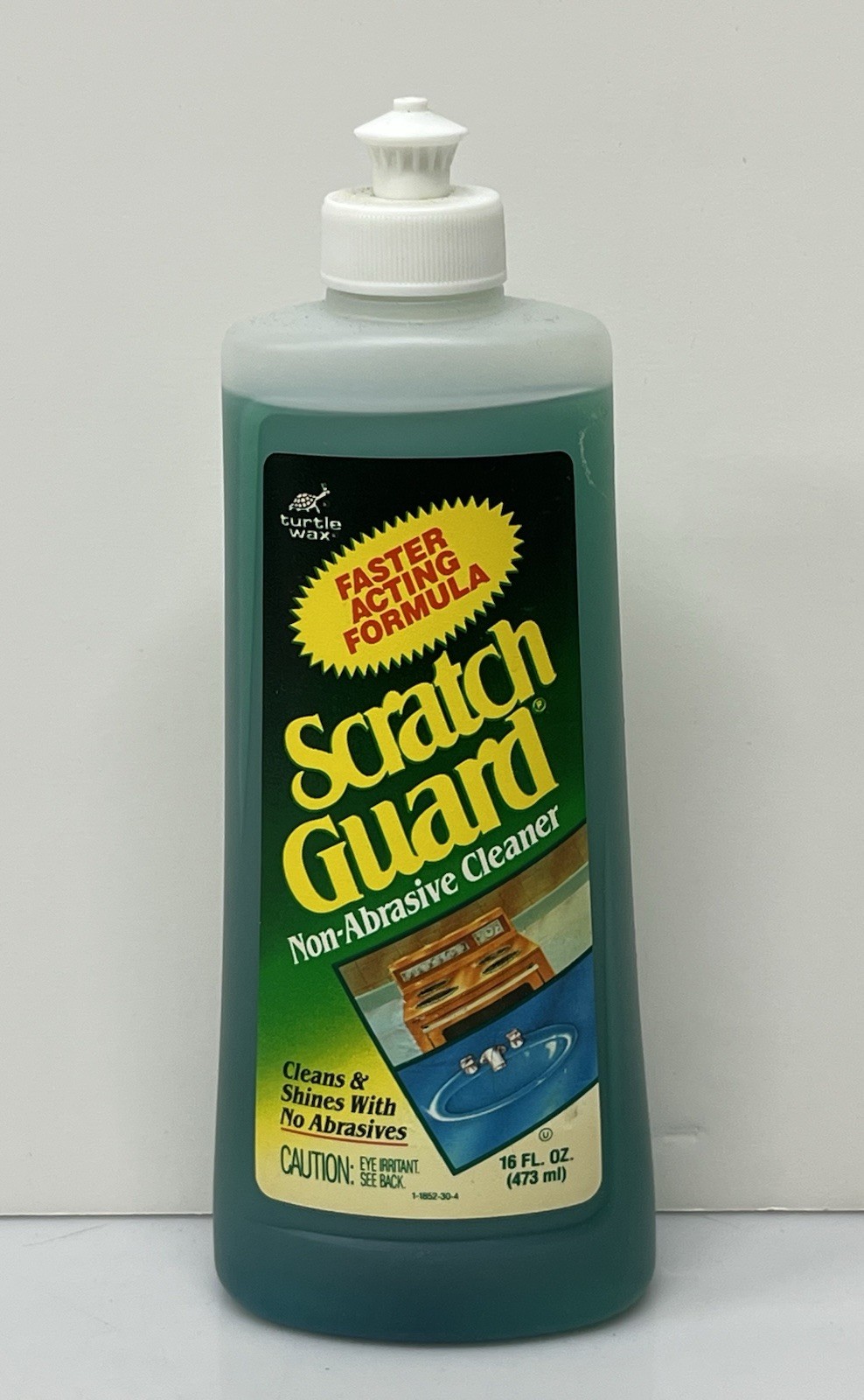 VINTAGE 1989 Turtle Wax Scratch Guard Non-Abrasive Cleaner 16oz Bottle NOS Prop