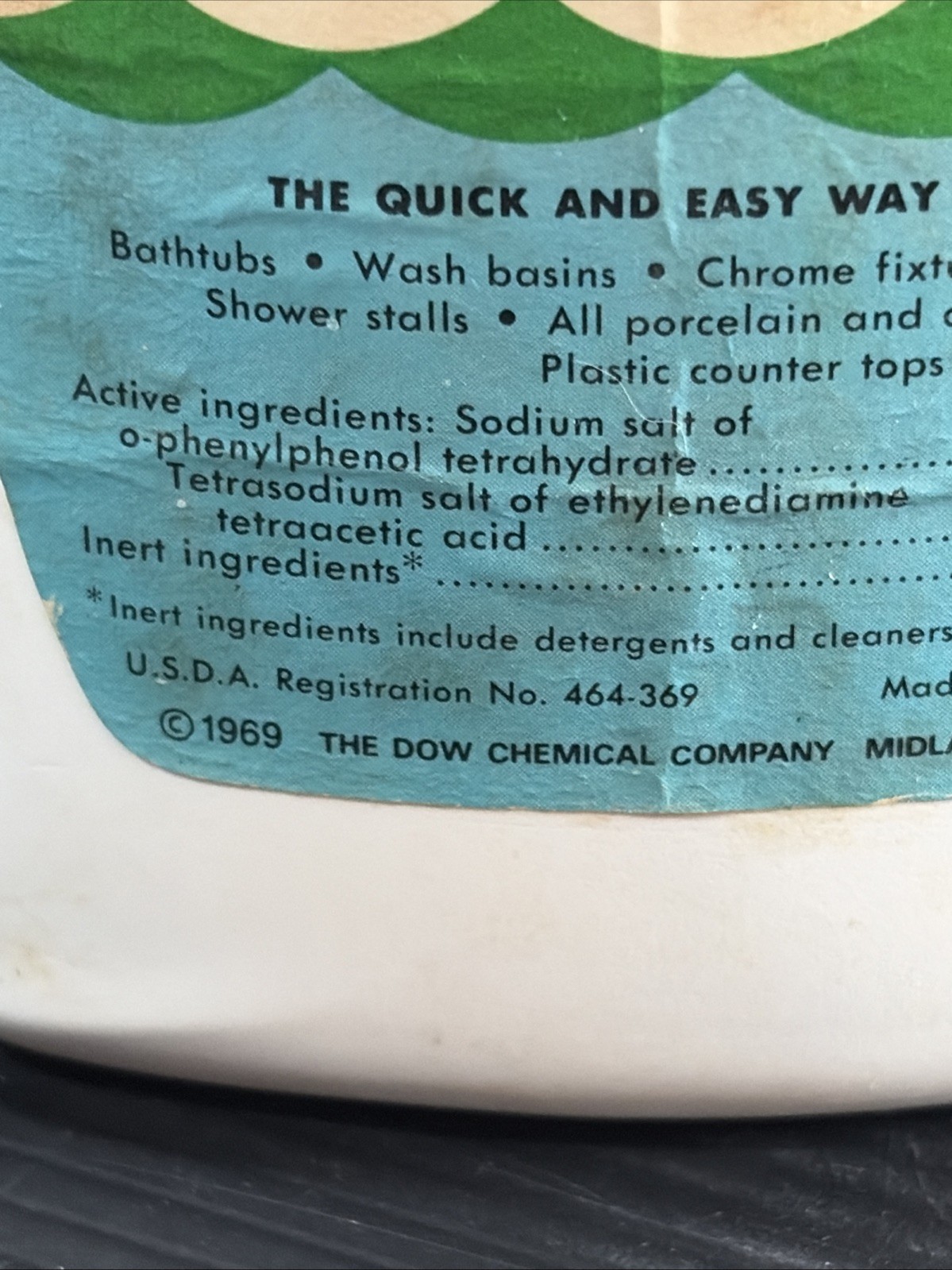 Vtg 1969 Dow Liquid Bathroom Cleaner 22oz Bottle Great Graphics Prop