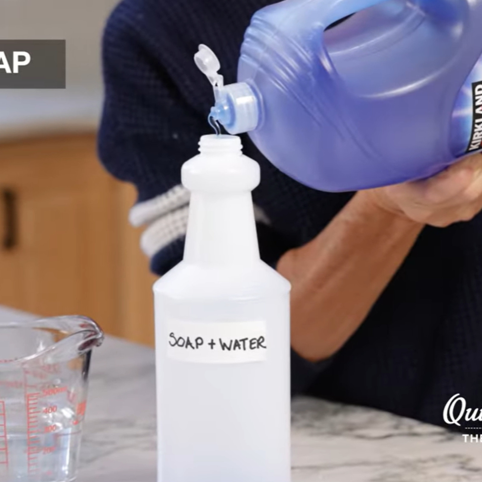 Kirkland Signature Commercial Dishwashing Liquid 90 oz Heavy Duty Degreaser Soap