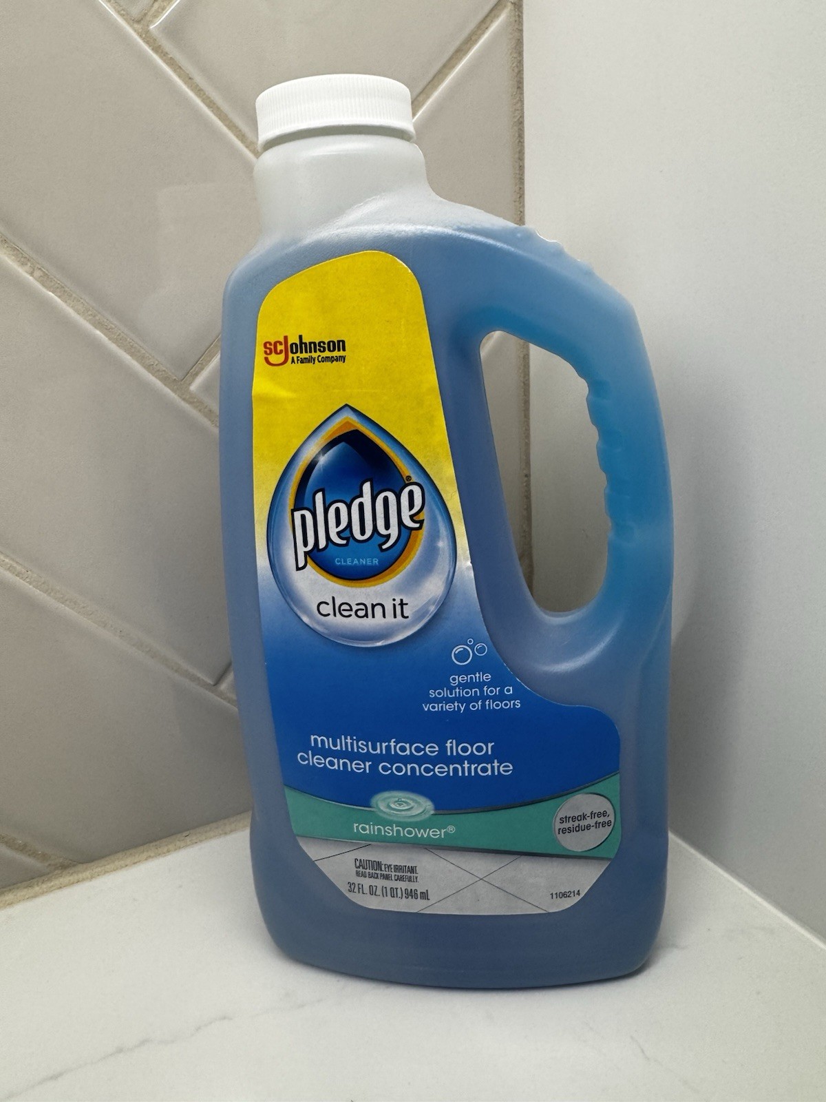 Pledge Clean It Multisurface Floor Cleaner Concentrate Rainshower 32fl oz NEW