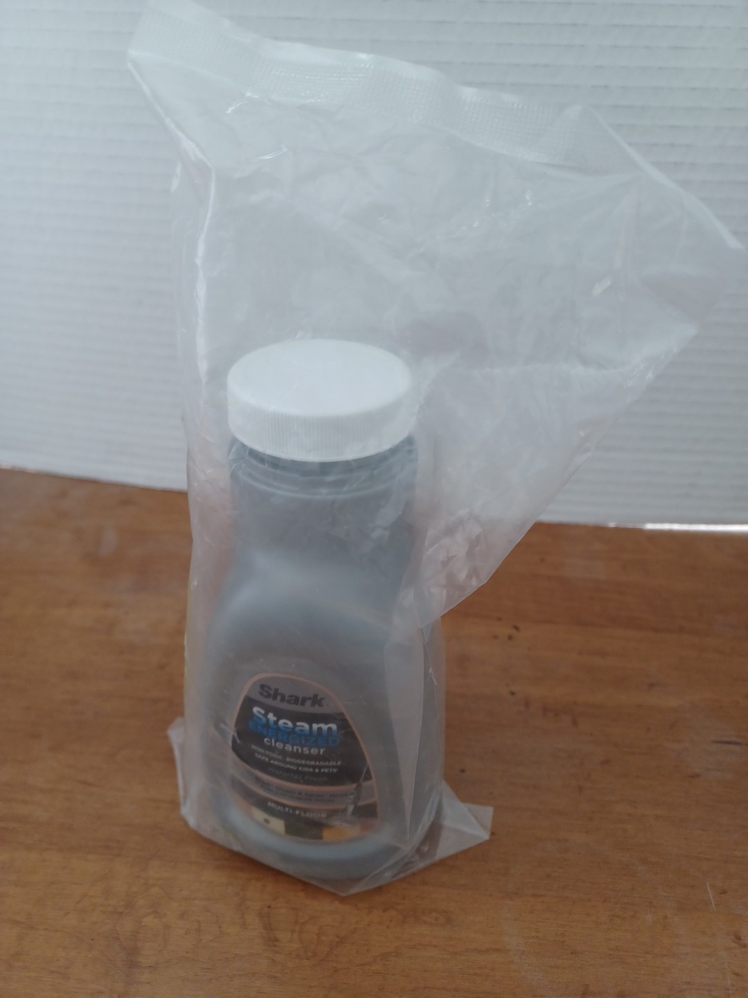 SHARK Steam Energized Cleanser Multi Floor Waterfall Fresh 12oz New Sealed