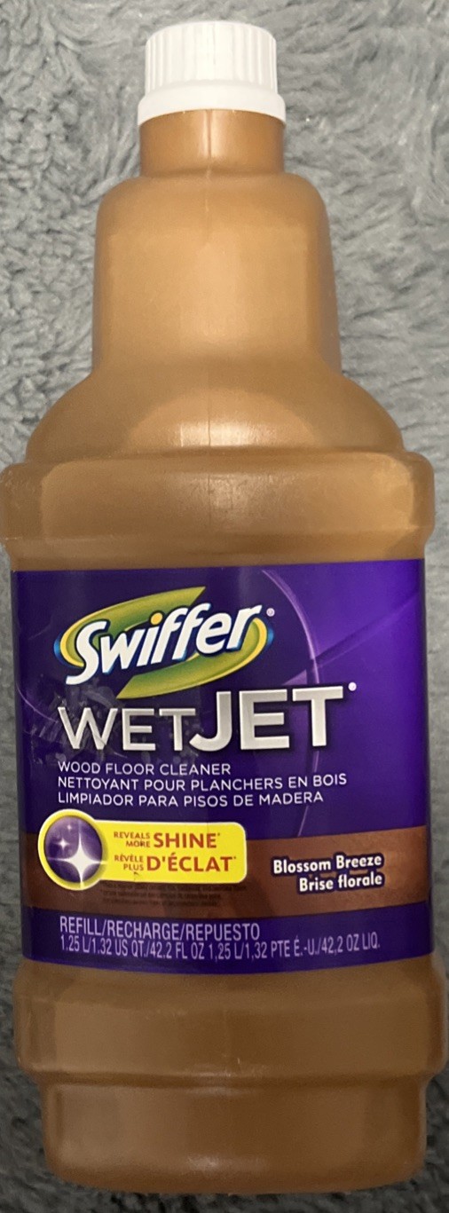 Swiffer 23682 WetJet Wood Floor Cleaner, Blossom Breeze1.25 Liter – Pack Of 2