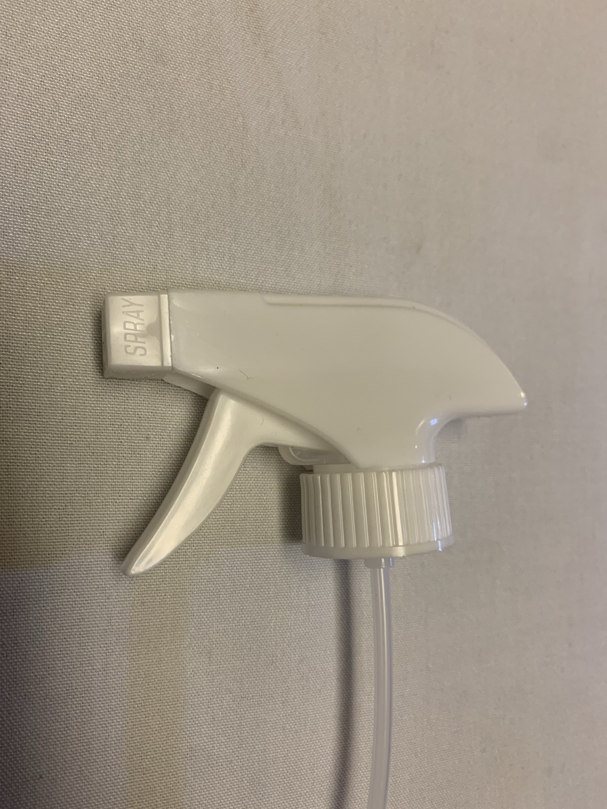 500 pc white plastic 28-400 nozzle trigger sprayer with 9.875″ dip tube