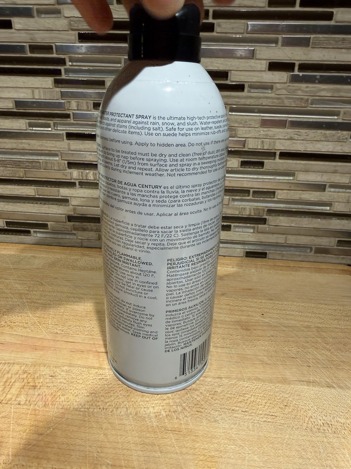 Century Heavy Duty Water & StCentury Heavy Duty Water & Stain Protectant 7,0 oz.