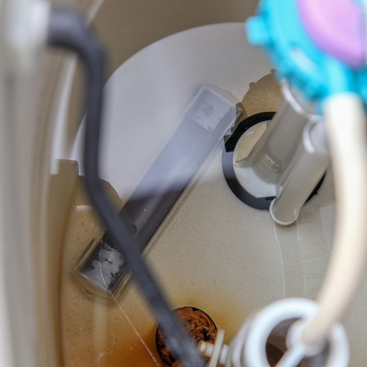 Long lasting Chemical Free Magnetic Toilet Cleaner Magnets for Standard Toilets