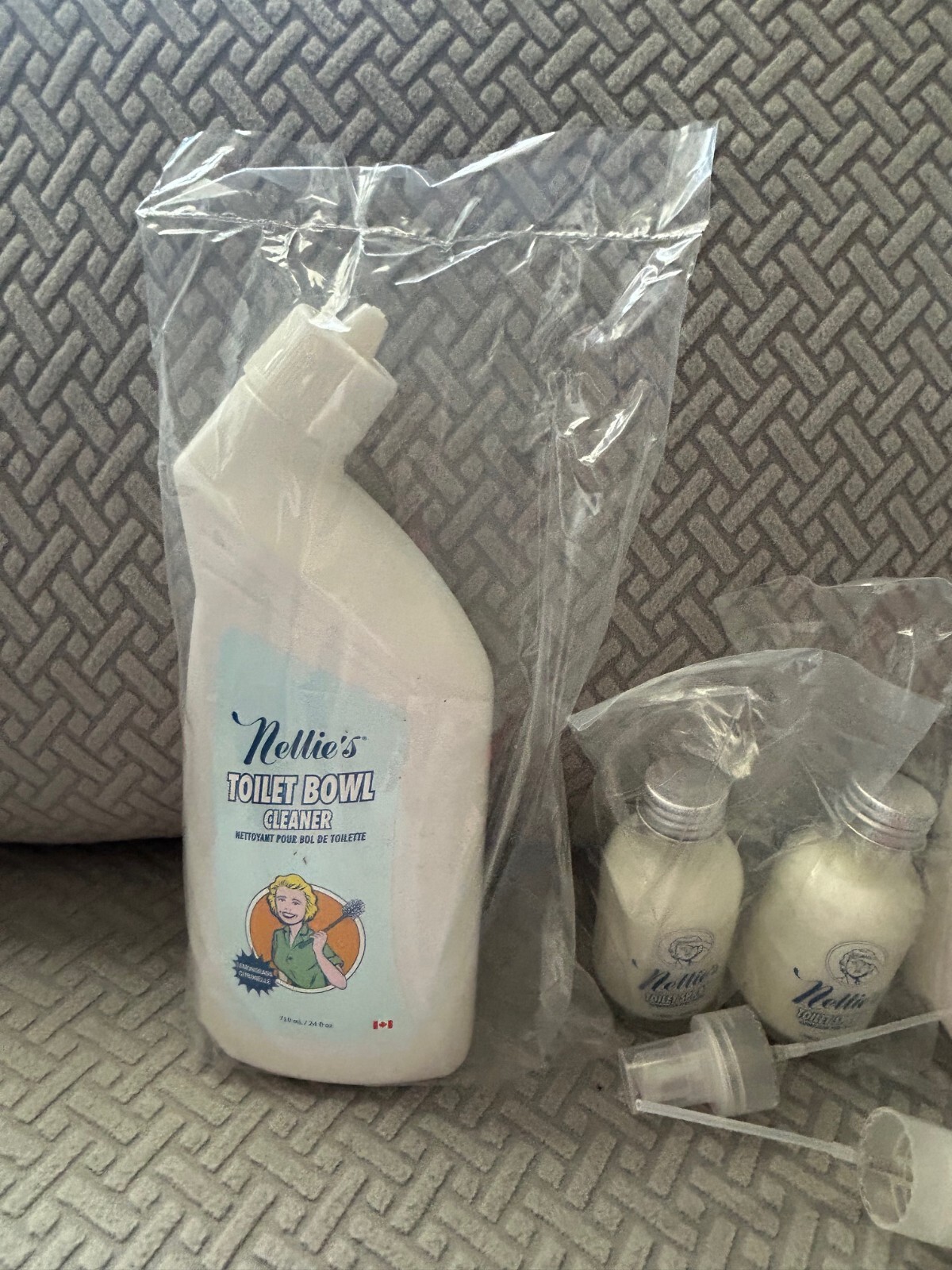 Nellie’s Toilet Bowl Cleaner 24 oz. and Toilet Spray 3.38 oz 4 Piece Set Sealed