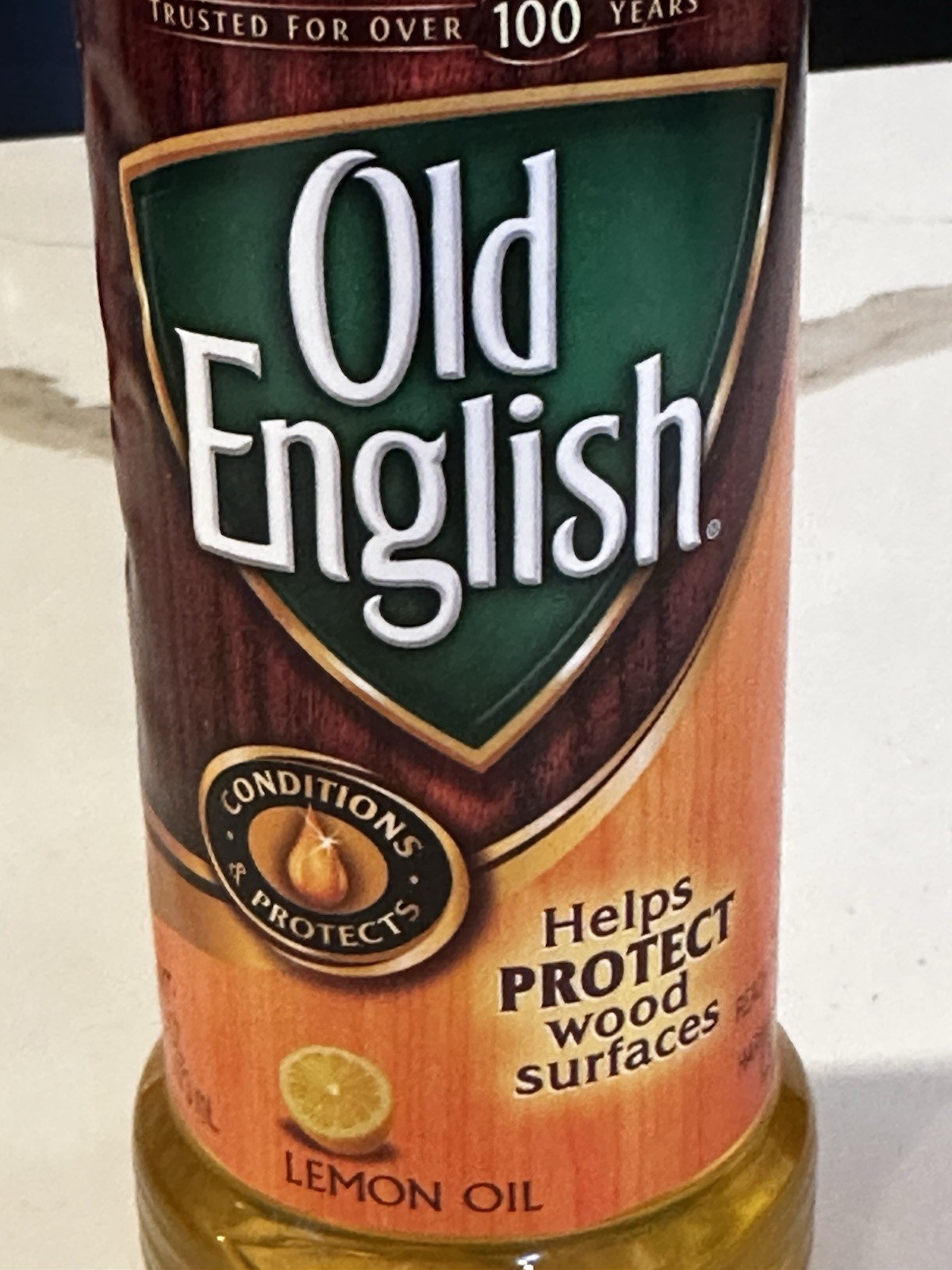 NEW 2010 Old English Lemon Oil Furniture Polish 16 fl oz