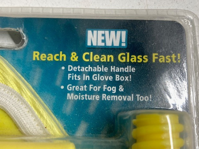 Stoner Invisible Glass Reach & Clean Windshield Glass Cleaner Tool Kit w/ Handle