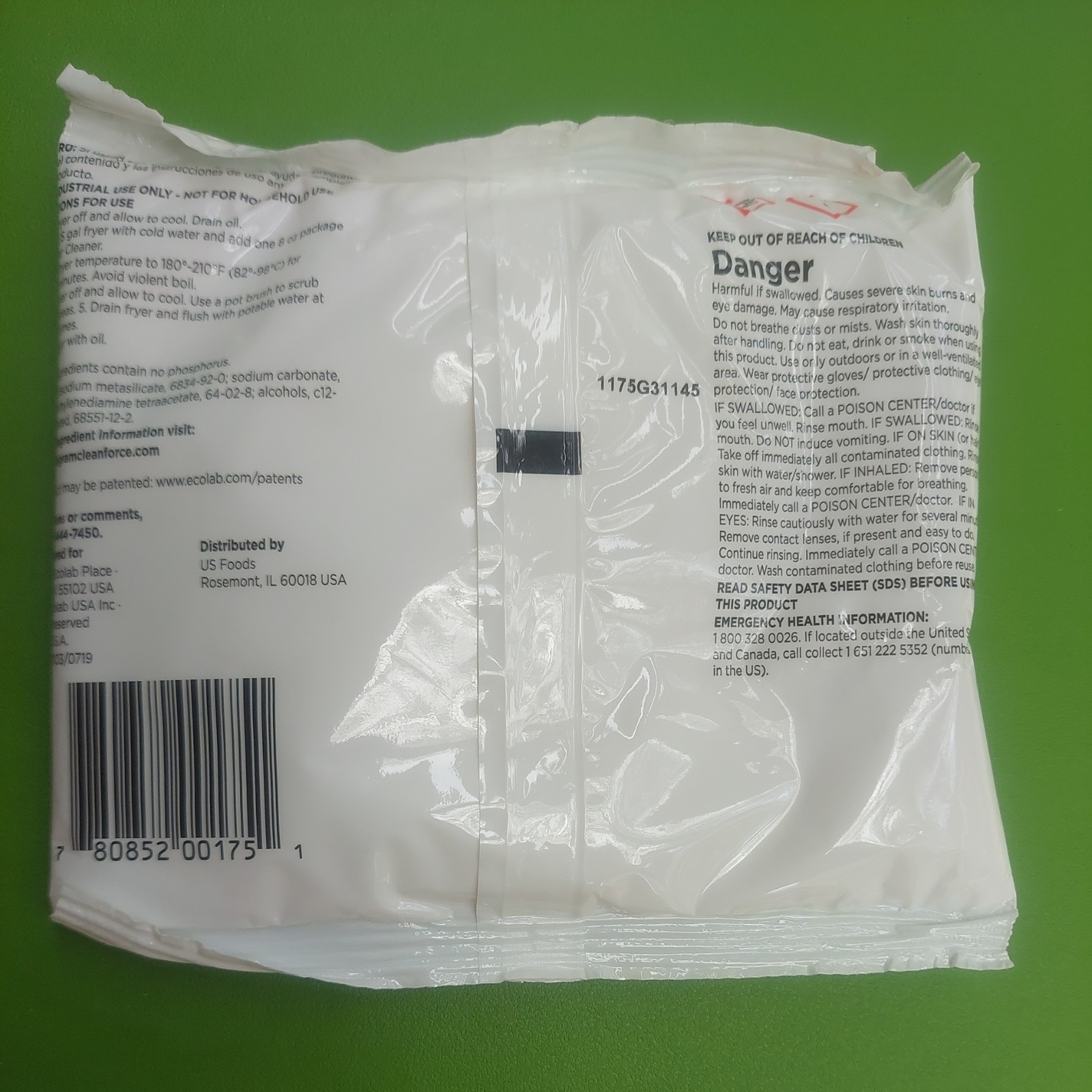 Monogram Clean Force K52 Fryer Cleaner SINGLE PACK