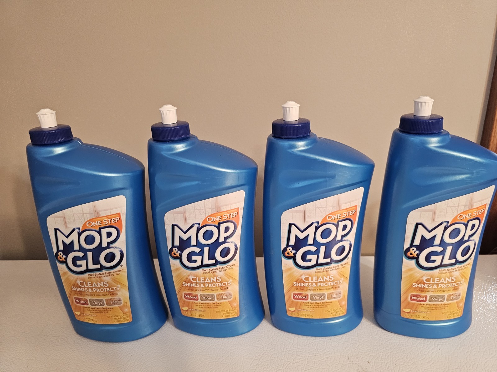 Lot 4 Mop & Glo One Step Multi- Surface Cleaner Wood Vinyl Tile 32 Fl. Oz Each