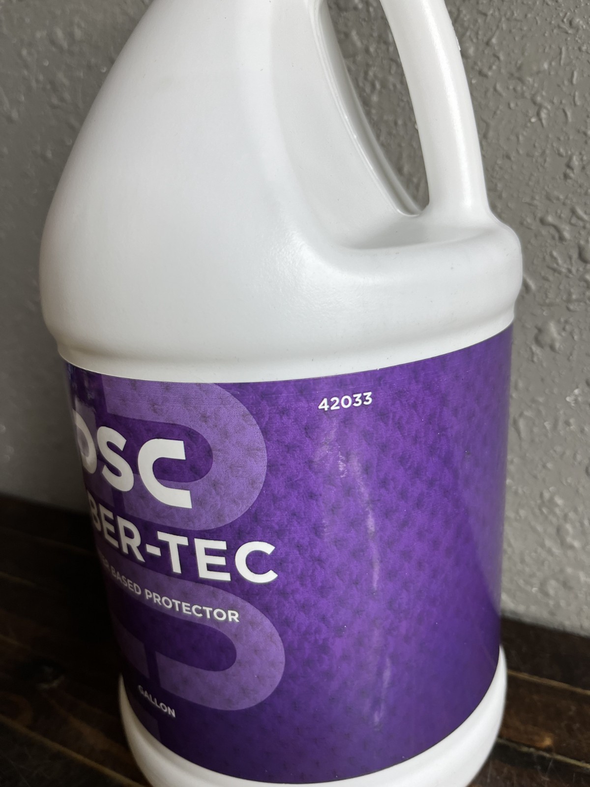 DSC Fiber-Tec Water Based Protector Carpet Upholstery Stain Guard 1 Gallon 42033