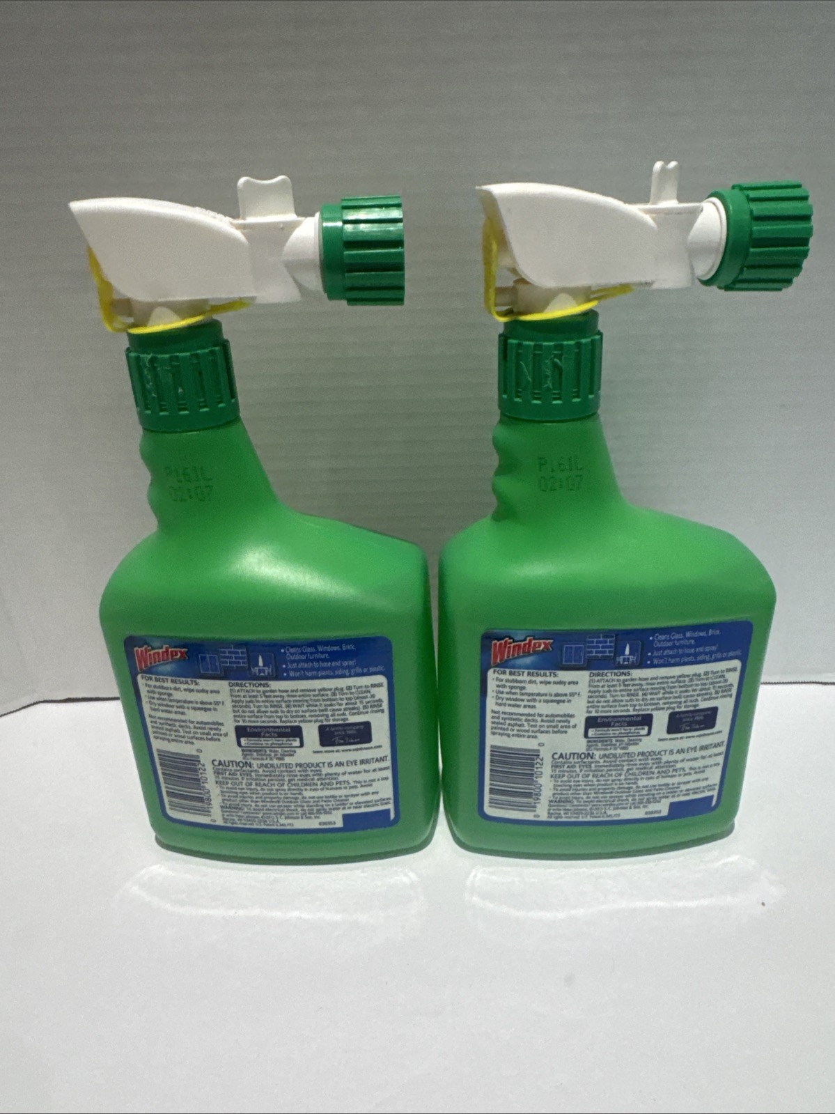 Windex Outdoor Glass Patio Cleaner Two 32 fl oz Spray Streak-Free Shine NOS