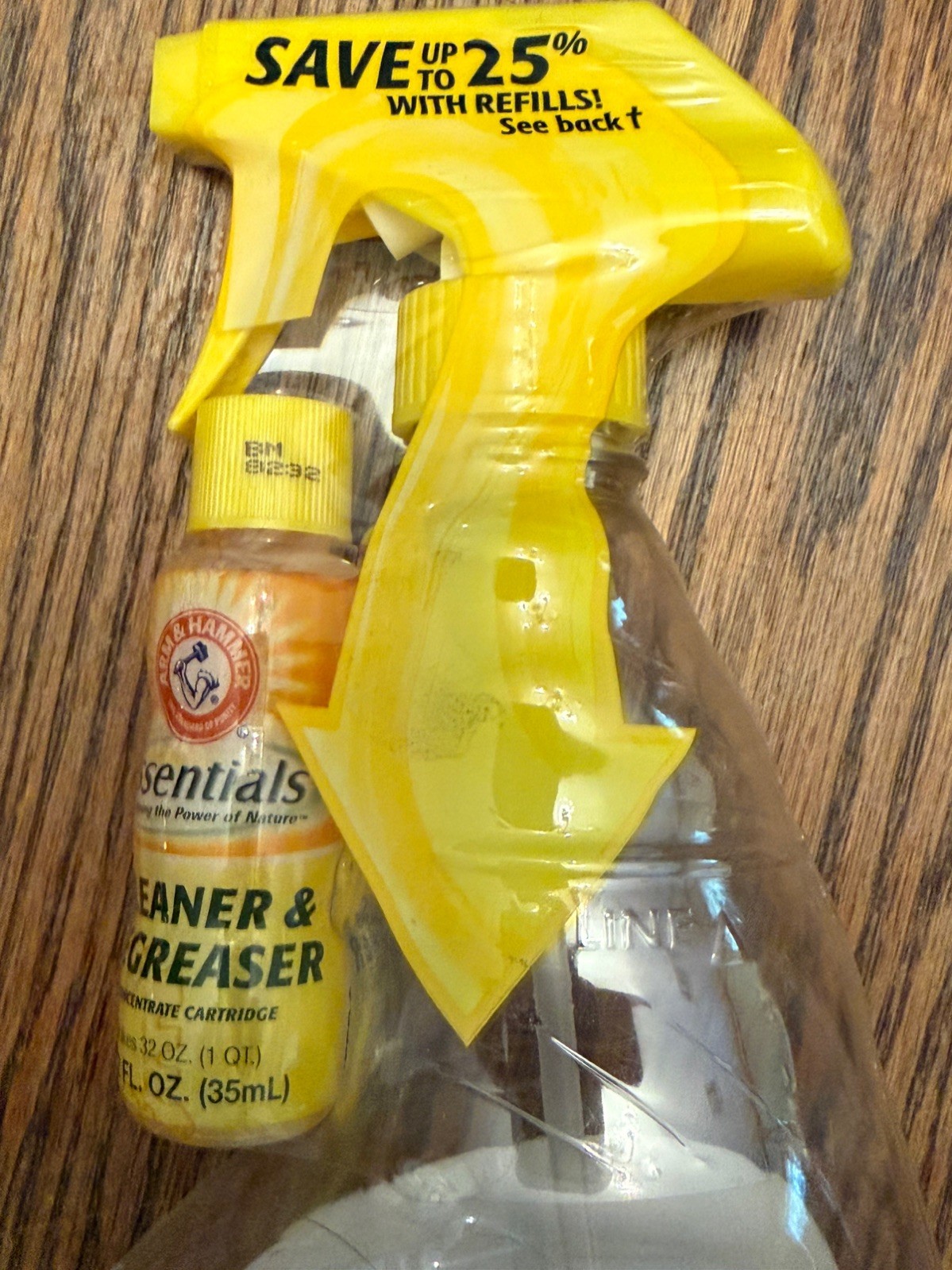 Arm & Hammer Essentials Refillable Cleaner & Degreaser Bottle + 5 Refills ~ NOS