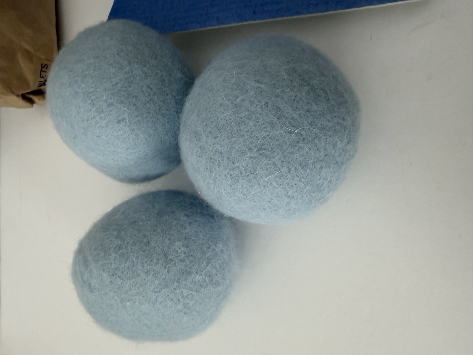 Blueland Starter Kit – Glass Pump, Toilet Cleaner, Wool Dryer Balls, Tin, Loofah