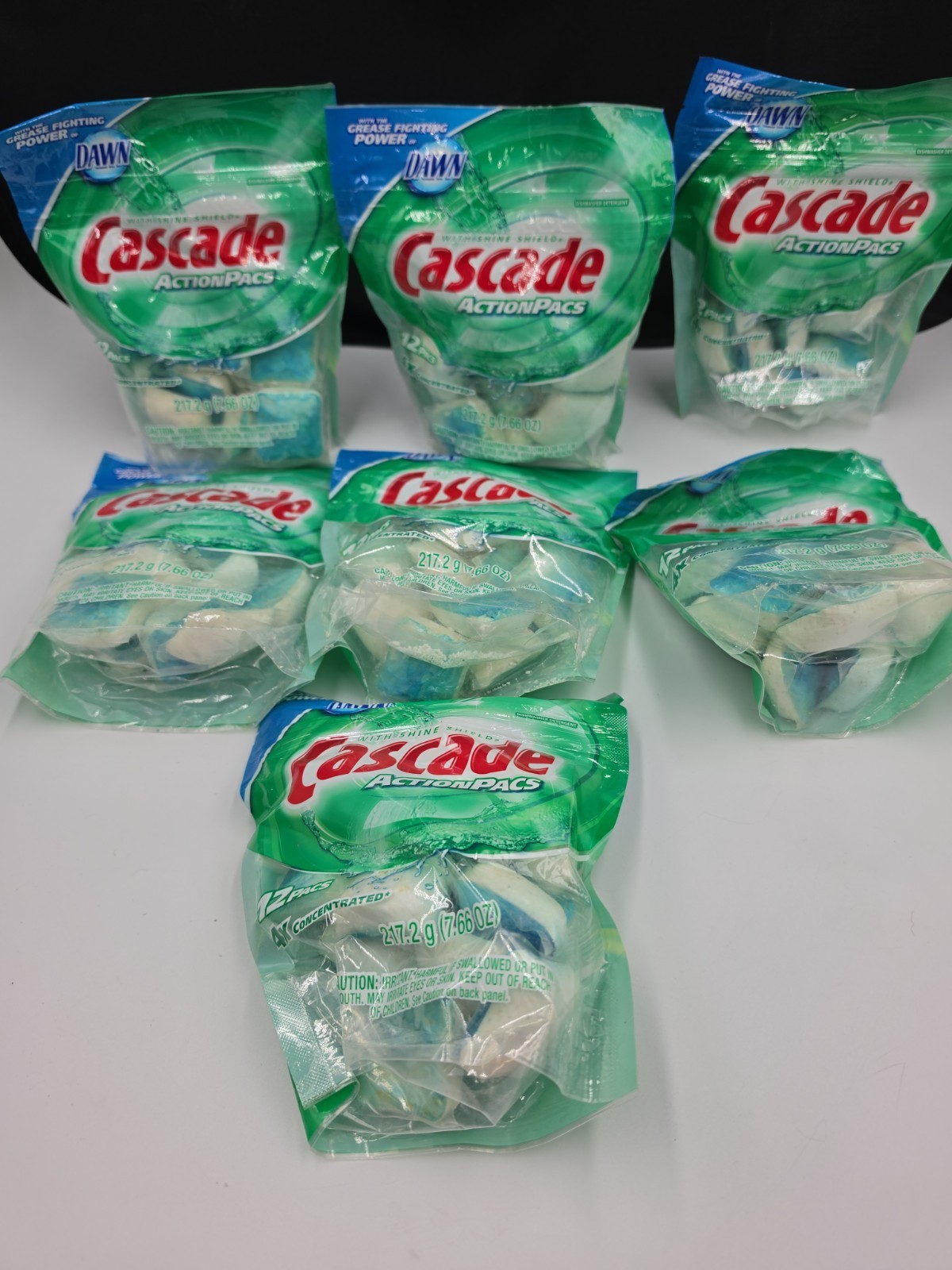 Cascade Complete Dawn Dishwasher Cleaner Lemon Scent Action Pacs Total 90