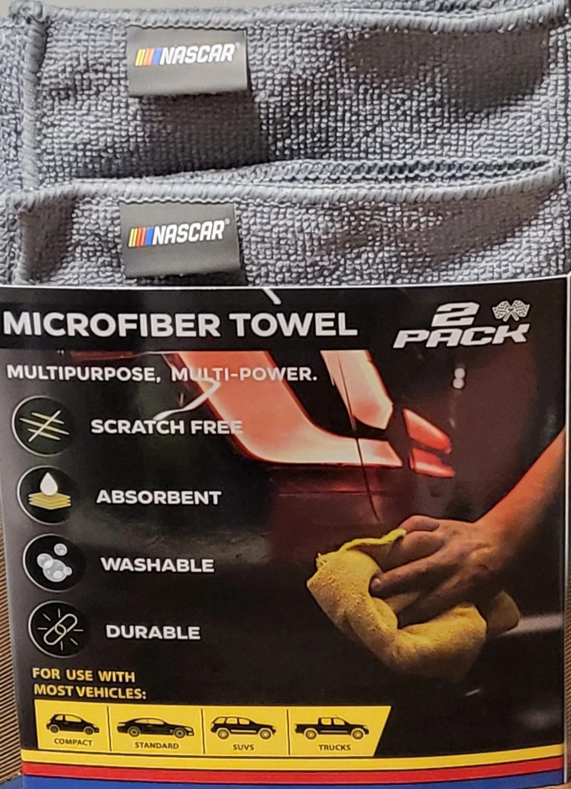 “Brillo Basics Carpet Cleaner x2 + NASCAR Microfiber Towels x2 – 3-Piece Set”