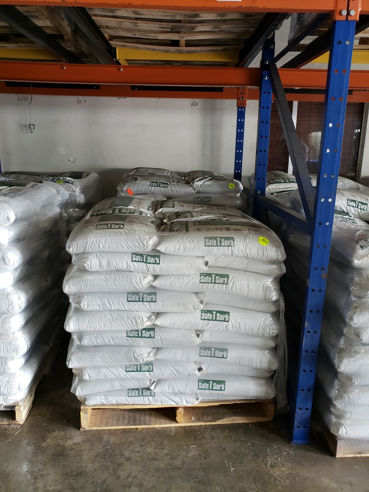 SAFE-T-SORB (Absorpex) ABSORBING OIL, PAINT, CHEMICALS 50X40lbX1Pallet | Dealer