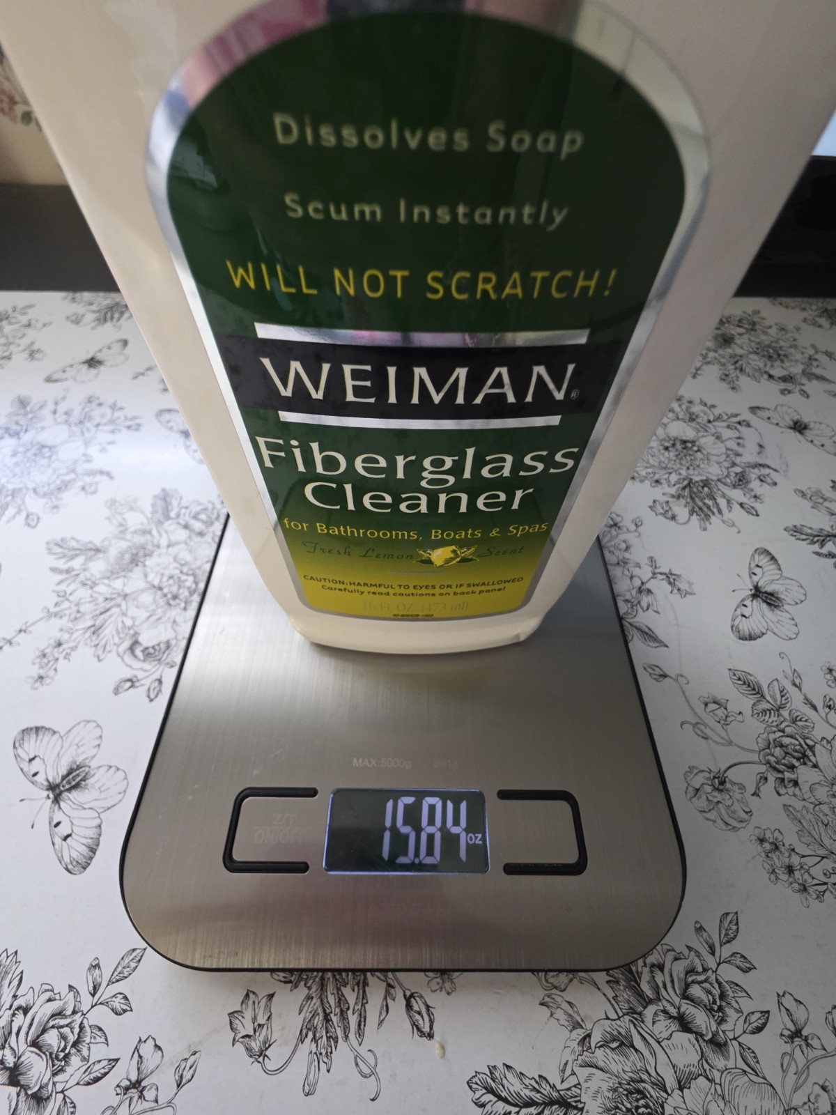 Used Weiman Fiberglass Cleaner For Bathrooms, Boats, And Spas