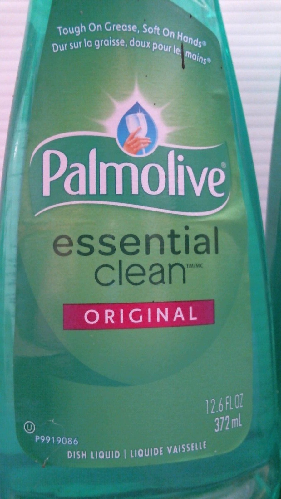 Palmolive Essential Clean Original Dish Soap 12.6 fl. oz. LOT OF 2 (46413) FS