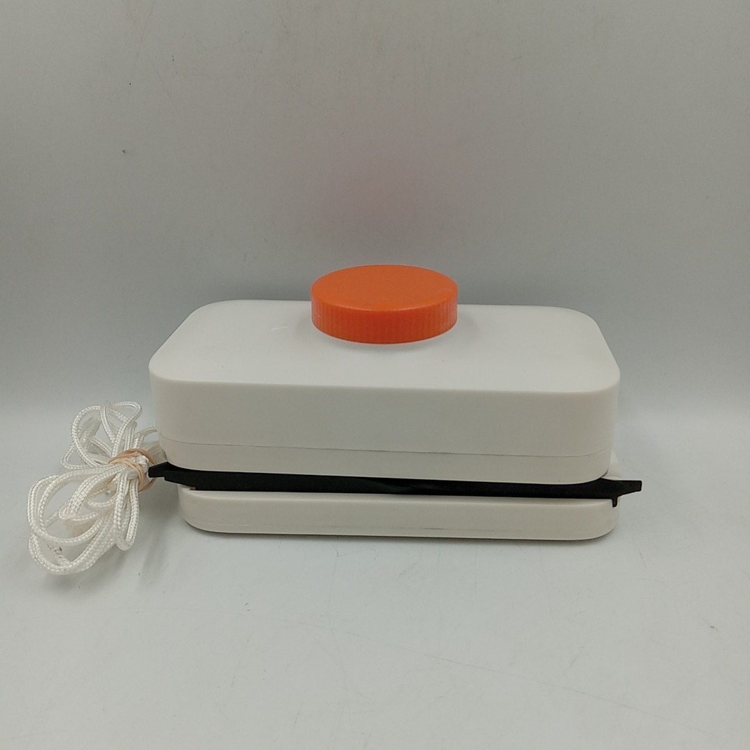 pinakine double sided window cleaner…………………………………..113
