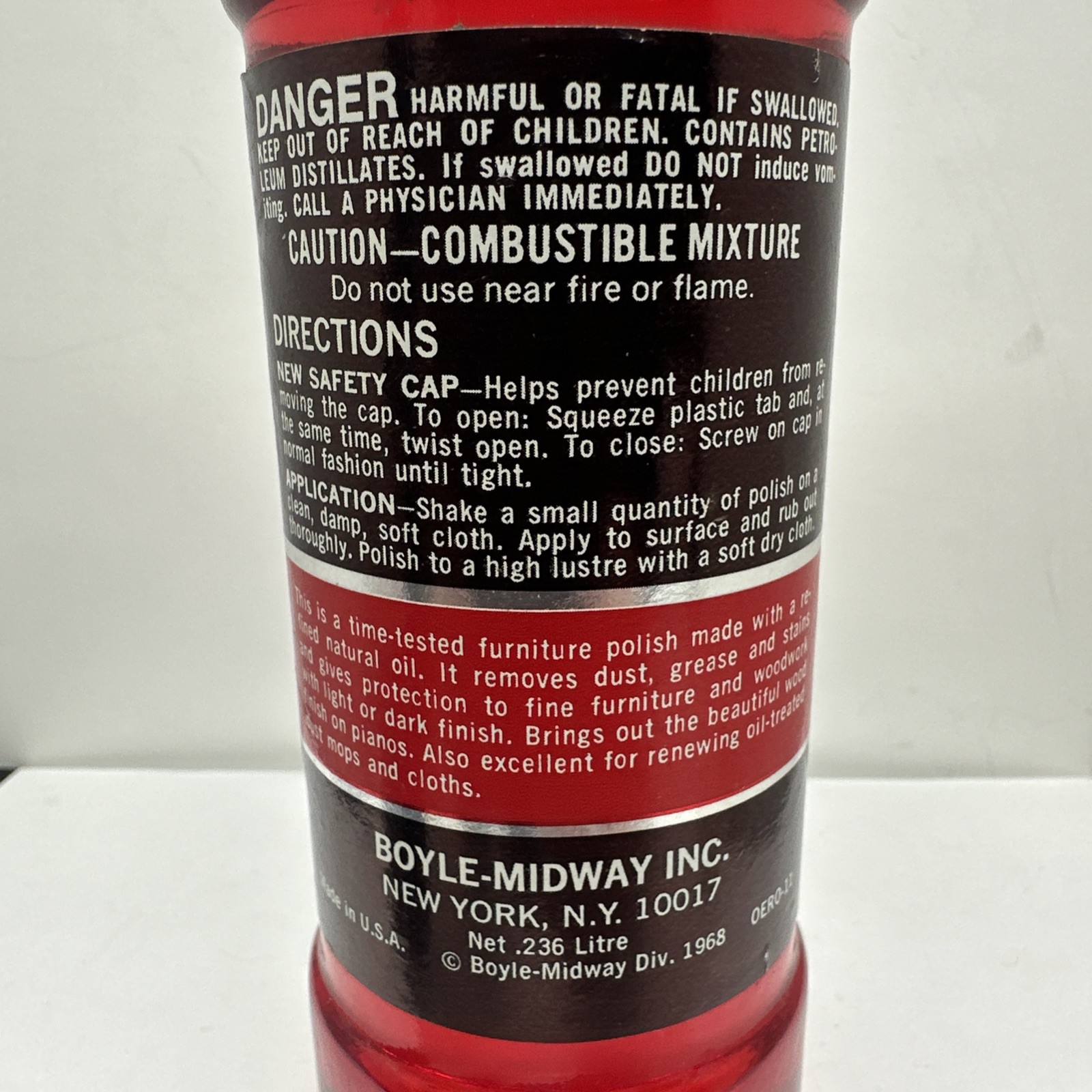 Vintage Old English Furniture Polish Red Oil Glass Bottle Safety Cap Collectable