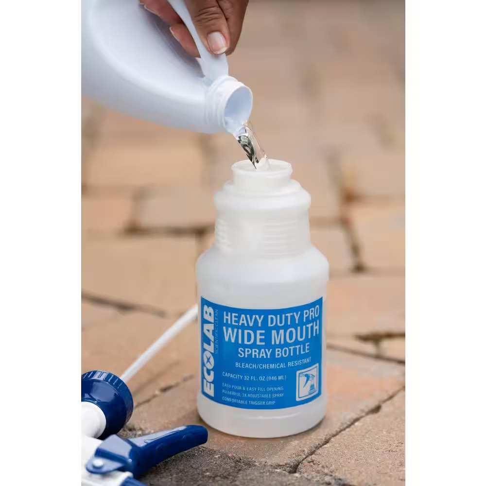 32 Oz. Heavy-Duty Pro Wide Mouth Bleach Resistant Spray Bottle (3-Pack)