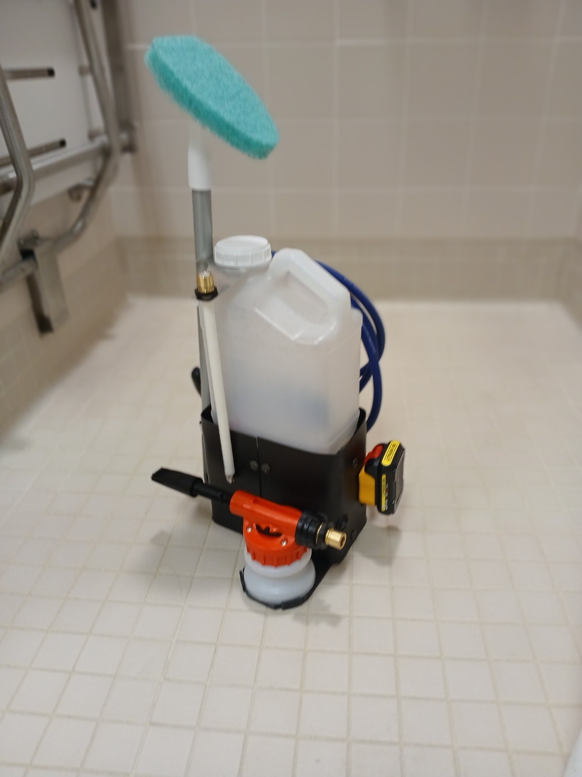 Battery Powered Shower Cleaner