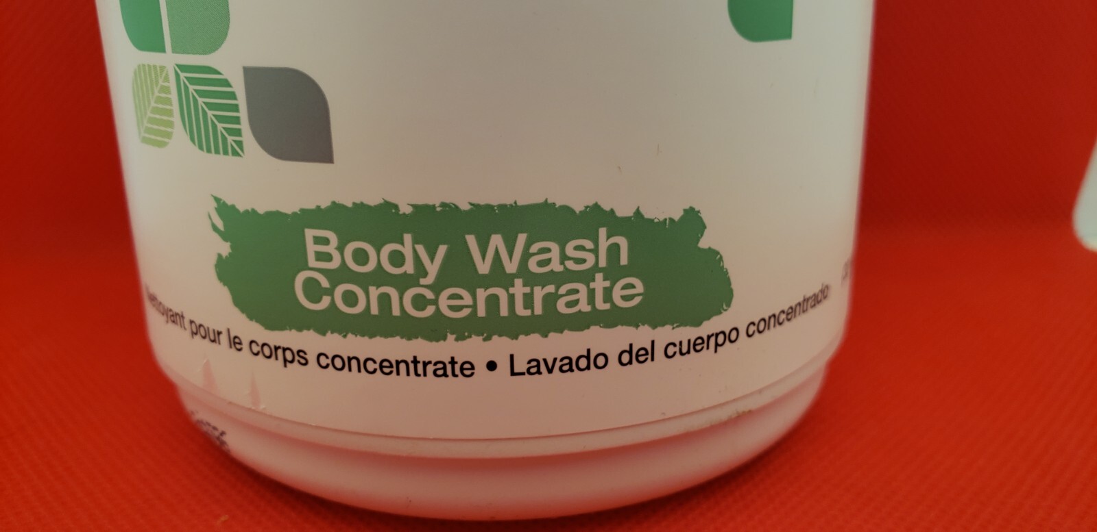 PURE SELECTS PLATINUM BODY WASH CONCENTRATE, 1 QUART, NIB