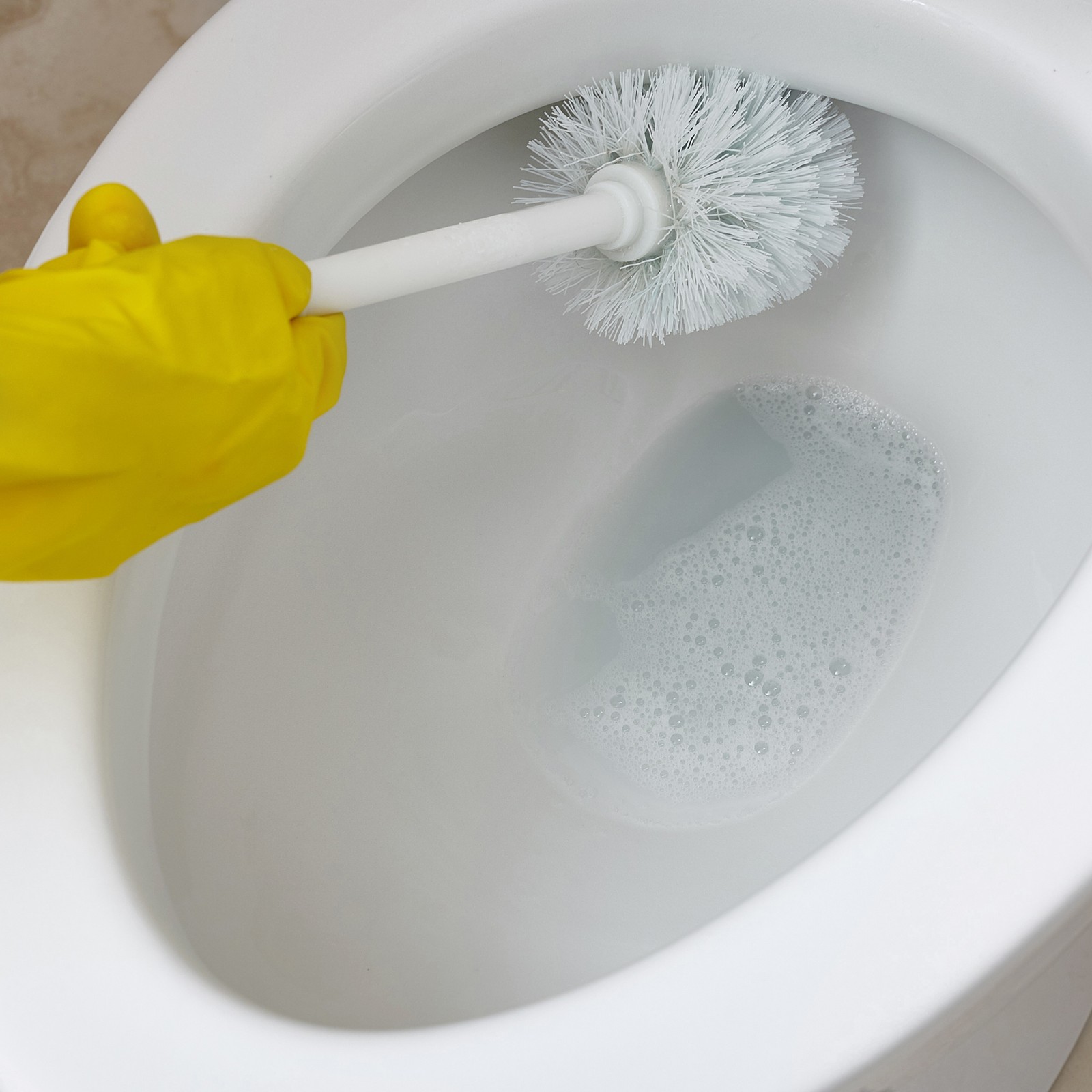 Misty Bolex Toilet Bowl and Urinal Cleaner – 32 oz (Case of 12) 1038799