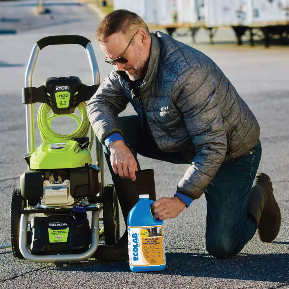 1 Gal. All Purpose Premium Pressure Wash Concentrate, Removes Stains on Patios,