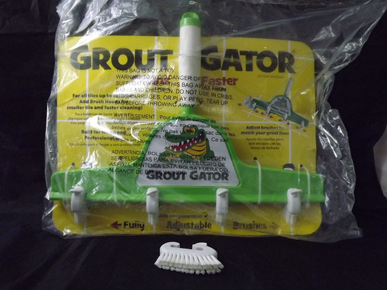 NEW Grout Gator Cleaning Brush Tub Tile Mildew PROFESSIONAL PLUS Extra Head