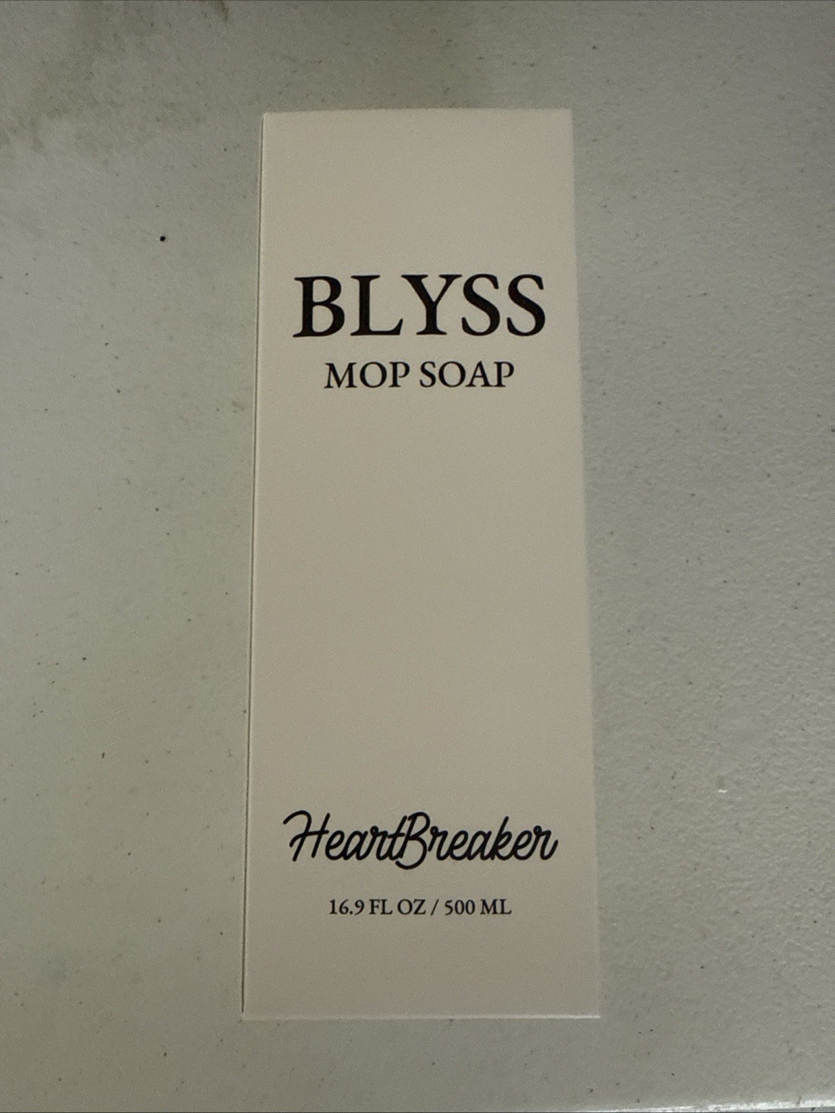 Blyss Mop Soap Cleaning Concentrate Heartbreaker 16.9fl oz Exp 02/2029 NEW