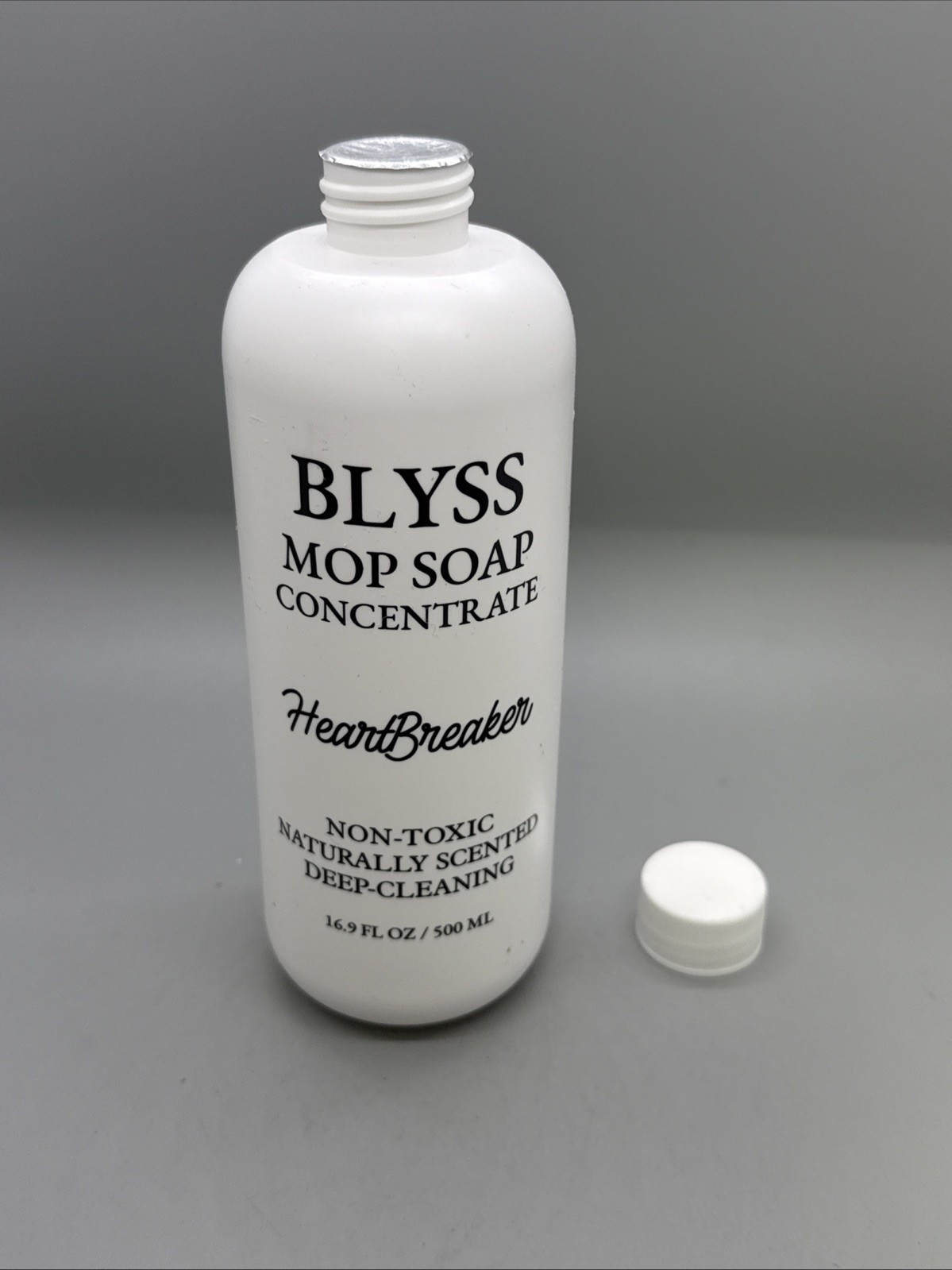 {W11} Blyss Mop Soap HeartBreaker 16.9 Fl Oz Exp. 2029 NEW