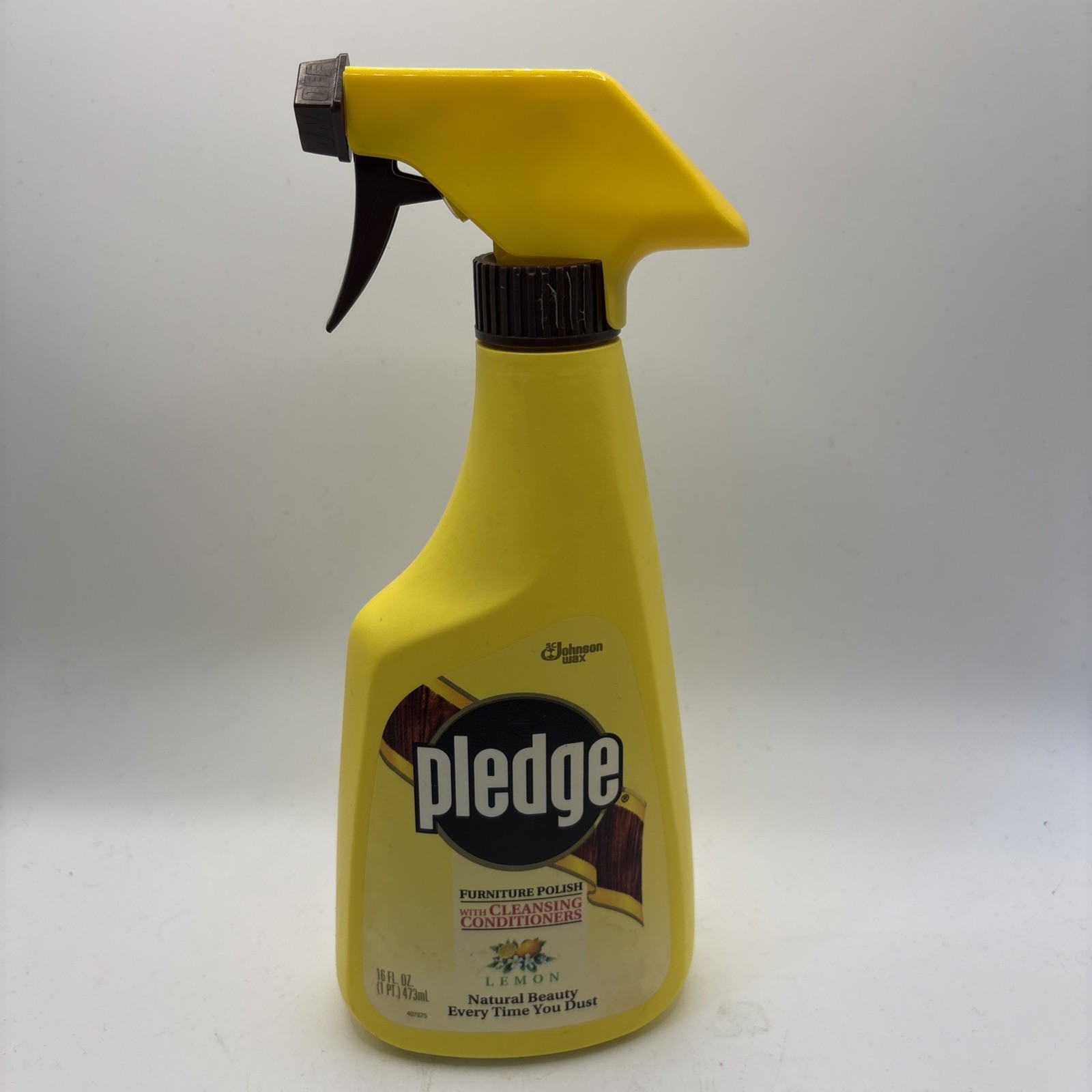 Vintage SC Johnson Lemon Pledge Spray Bottle 1995 16 oz 85% full 90s Movie Prop