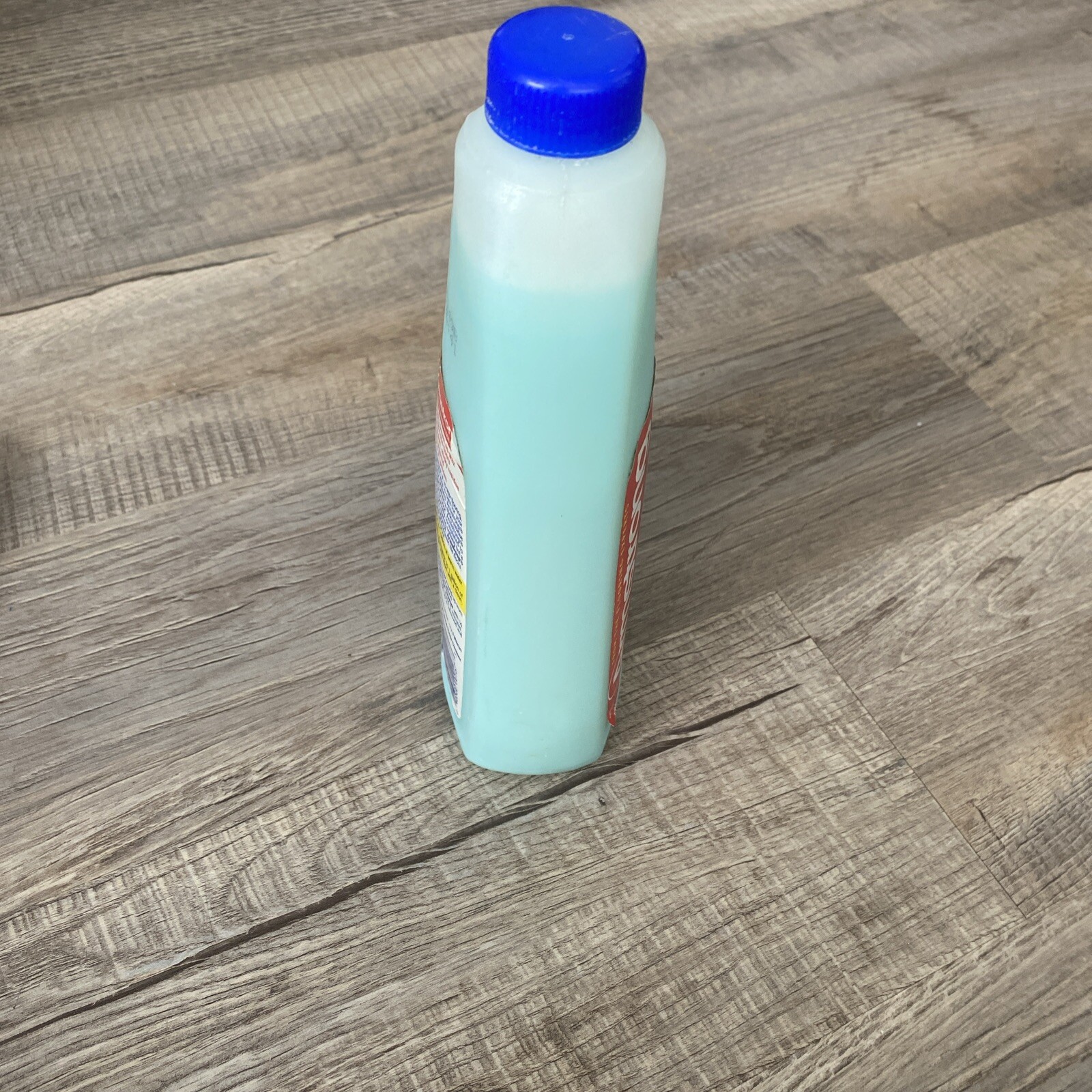 Armstrong Concentrated Floor Cleaner No Sticky Residue SC Johnson 32 Oz