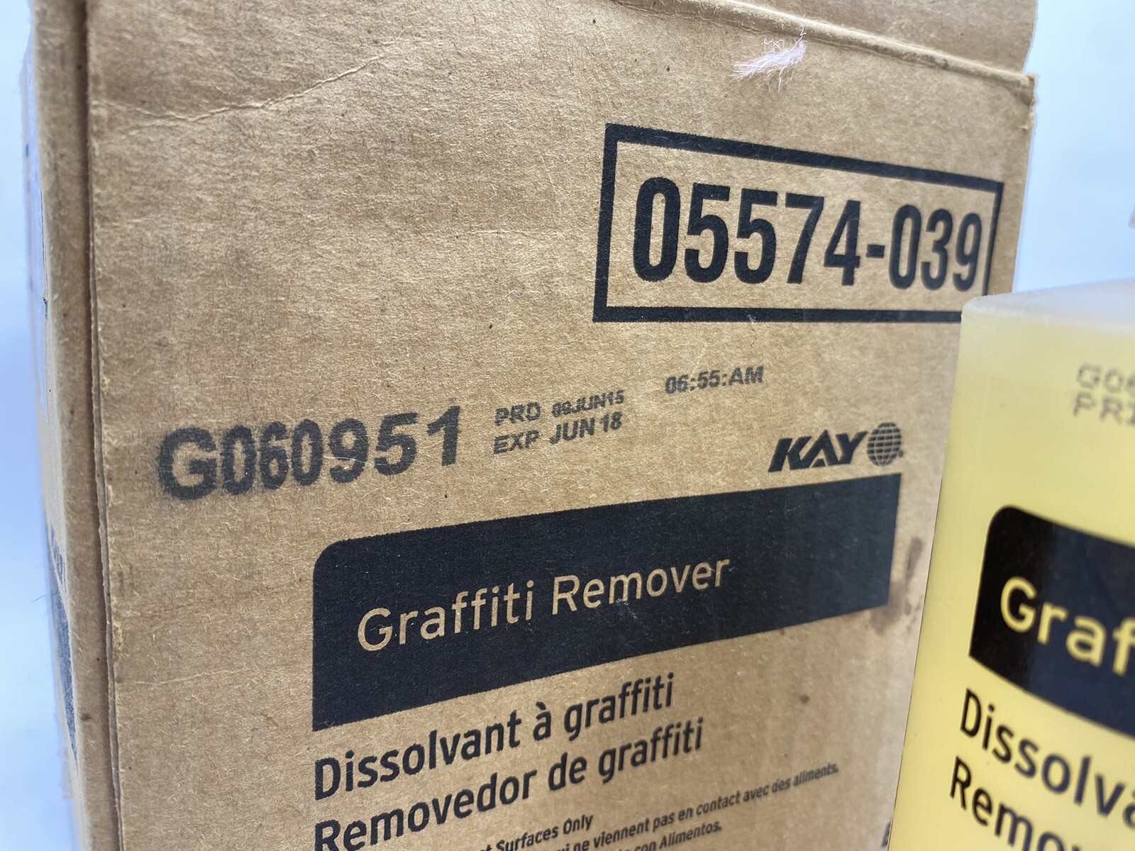 Kay Ecolab Graffiti Remover 05574-039 (3-16 fl oz bottles & 1 sprayer) NOS