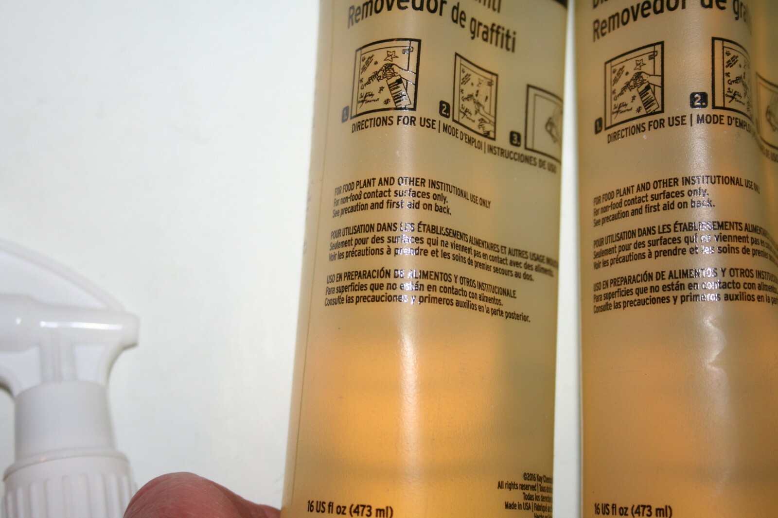 1 CASE Kay Ecolab Graffiti Remover 05574-039 (4-16 fl oz bottles & 2 sprayers)