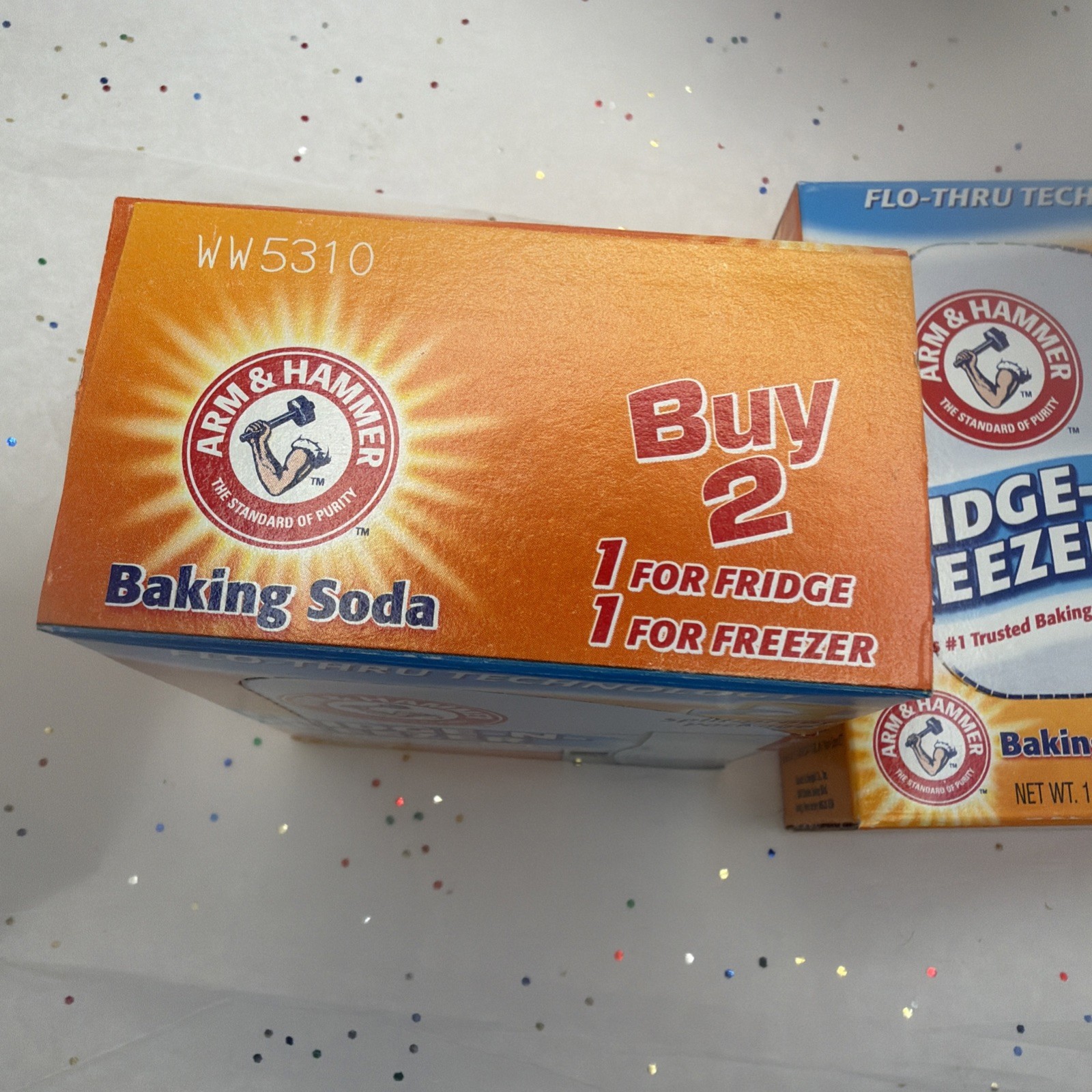 Arm & Hammer Fridge-N-Freezer Baking Soda Odor Absorber 14 Oz (2 Pack) New