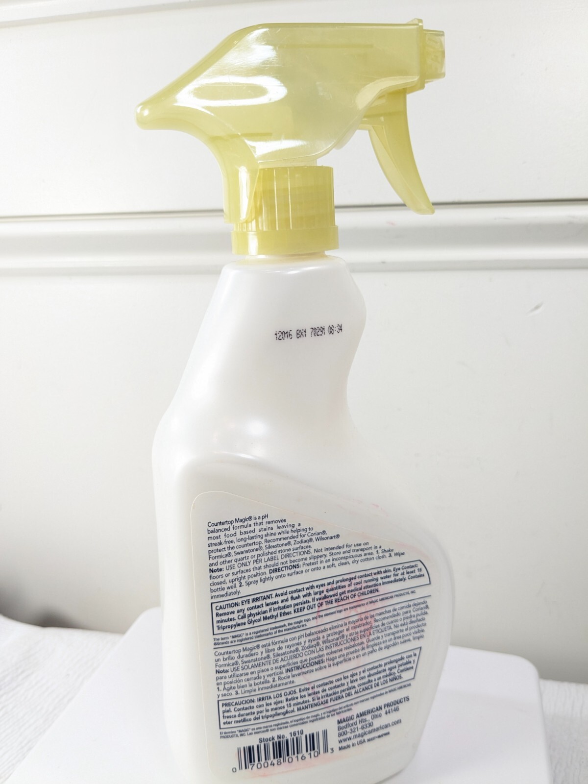 Magic Countertop Cleaner 24 oz Non-Aerosol trigger spray protect polish READ