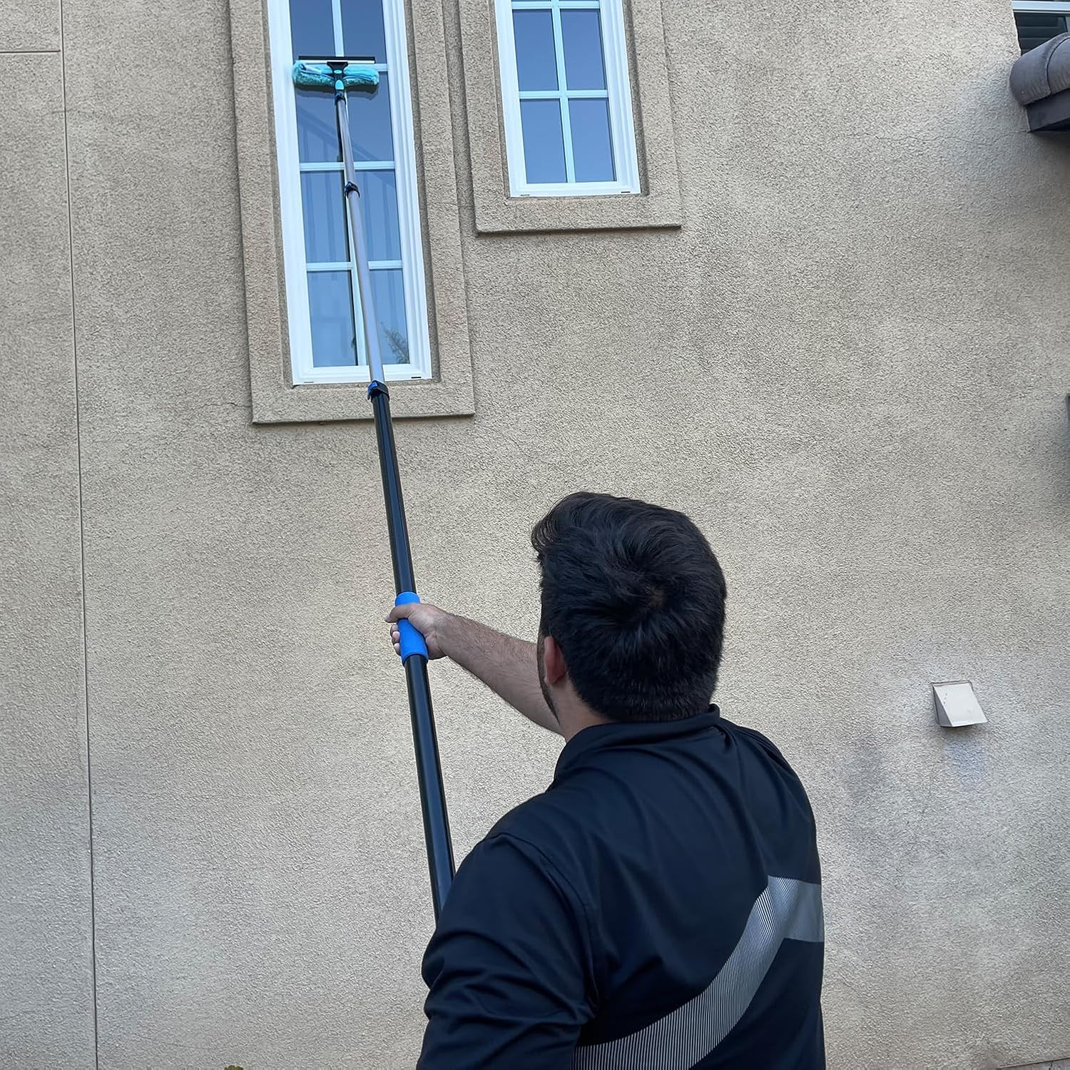 11″ Window Squeegee and Microfiber Scrubber 2-In-1 Combo Cleaning Tools (Attache